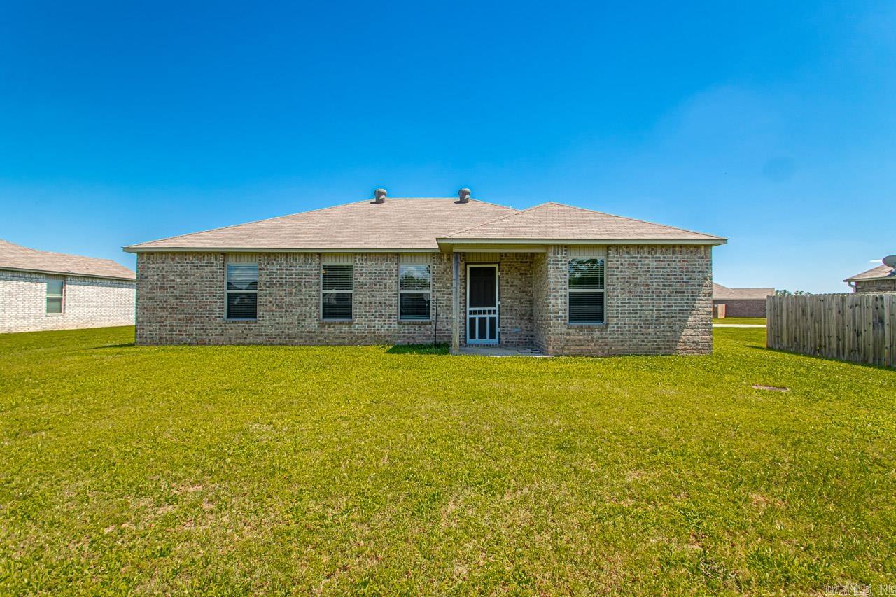 STONEHENGE PLACE - Residential