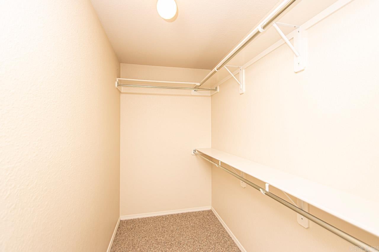 STONEHENGE PLACE - Residential