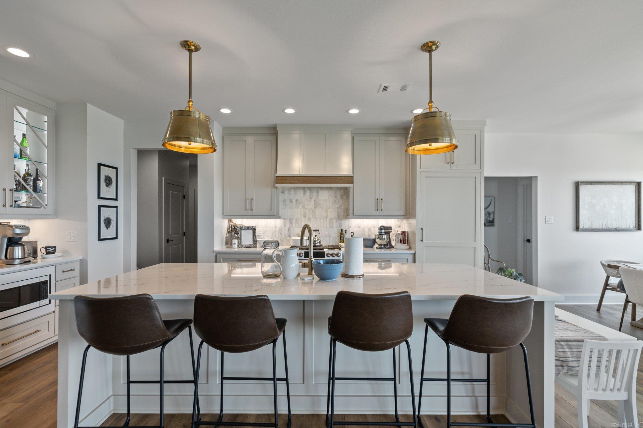LAKEVIEW WEST - Residential