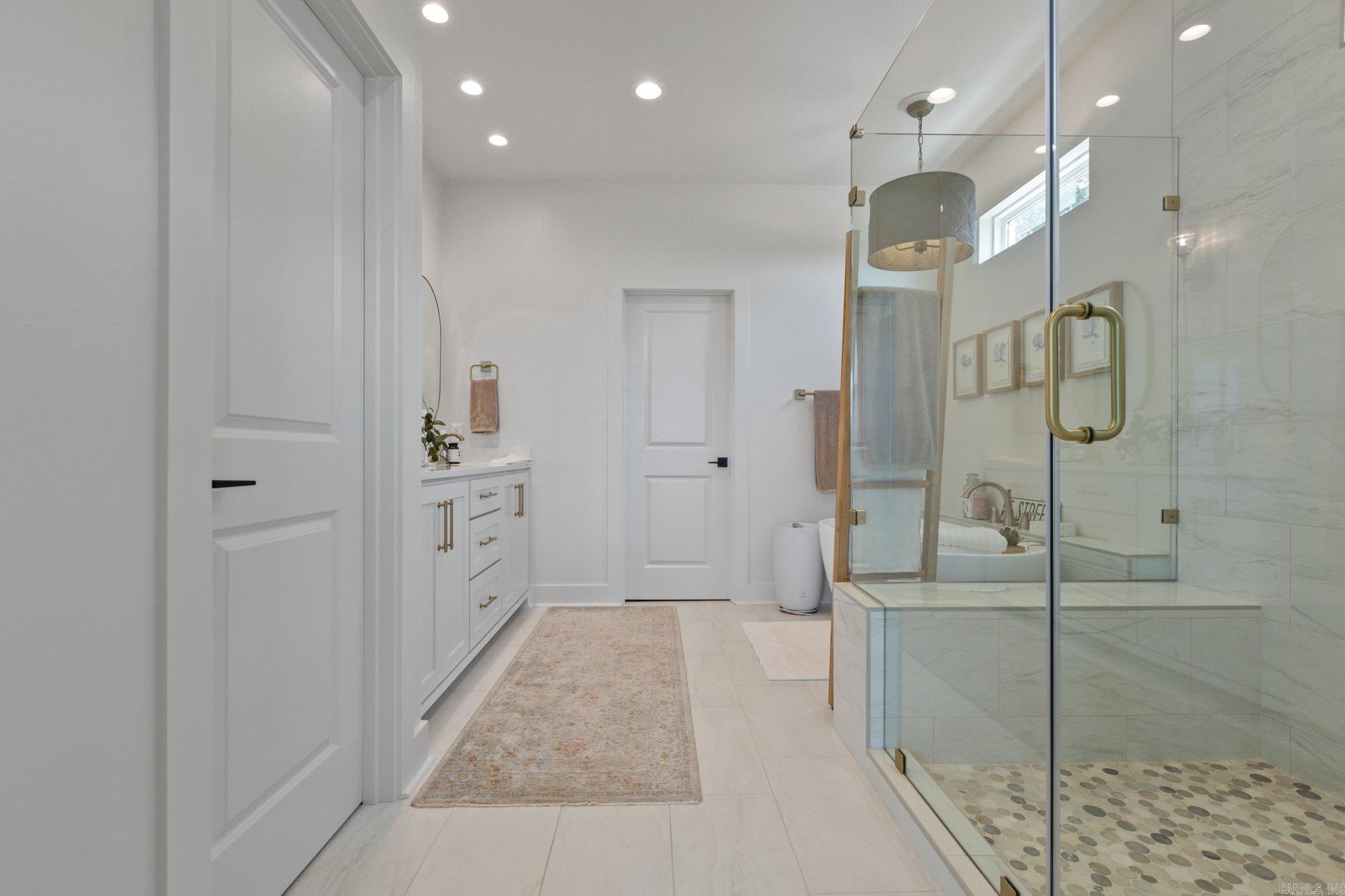 LAKEVIEW WEST - Residential