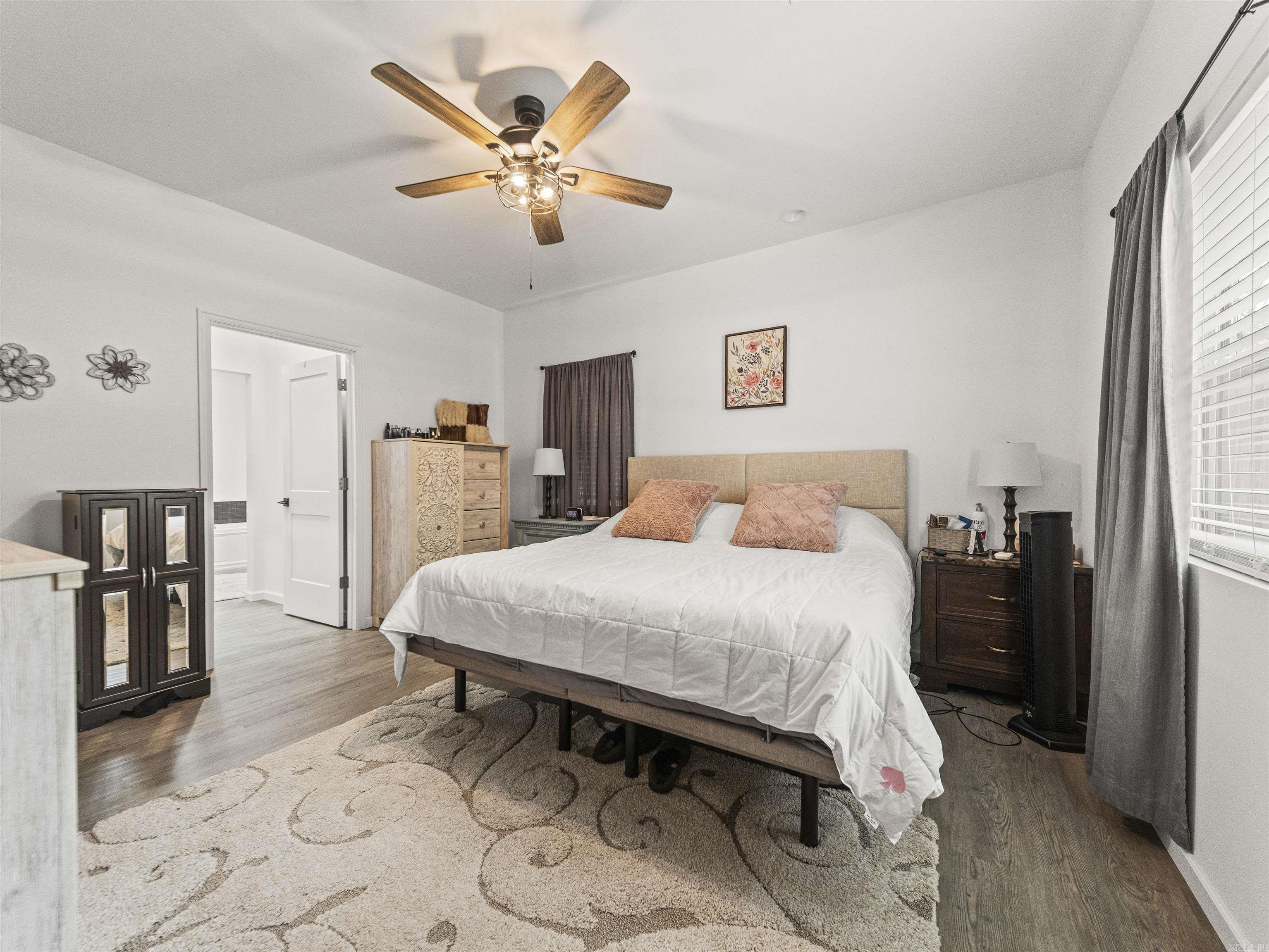 UNPLATTED ACREAGE - Residential