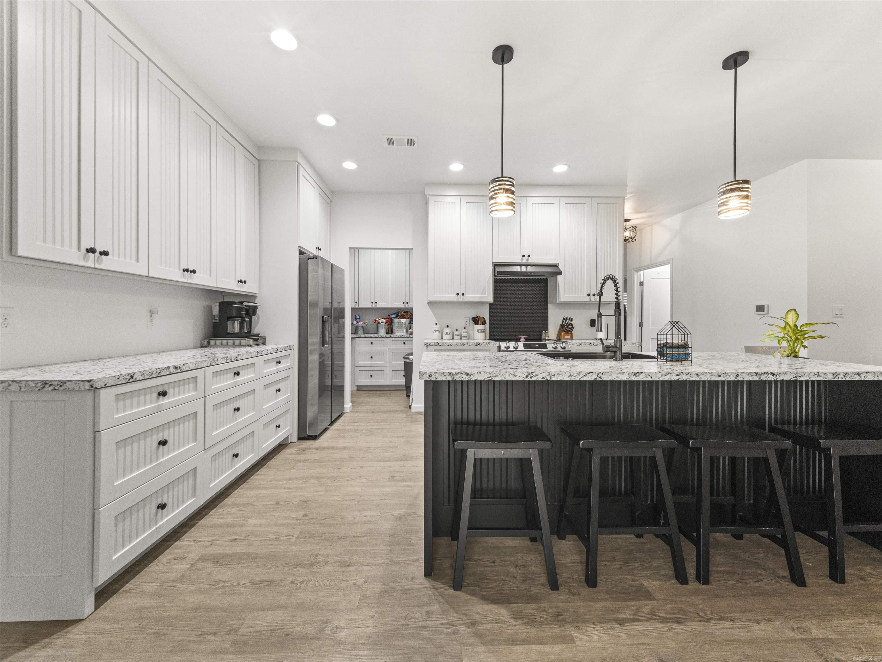 UNPLATTED ACREAGE - Residential