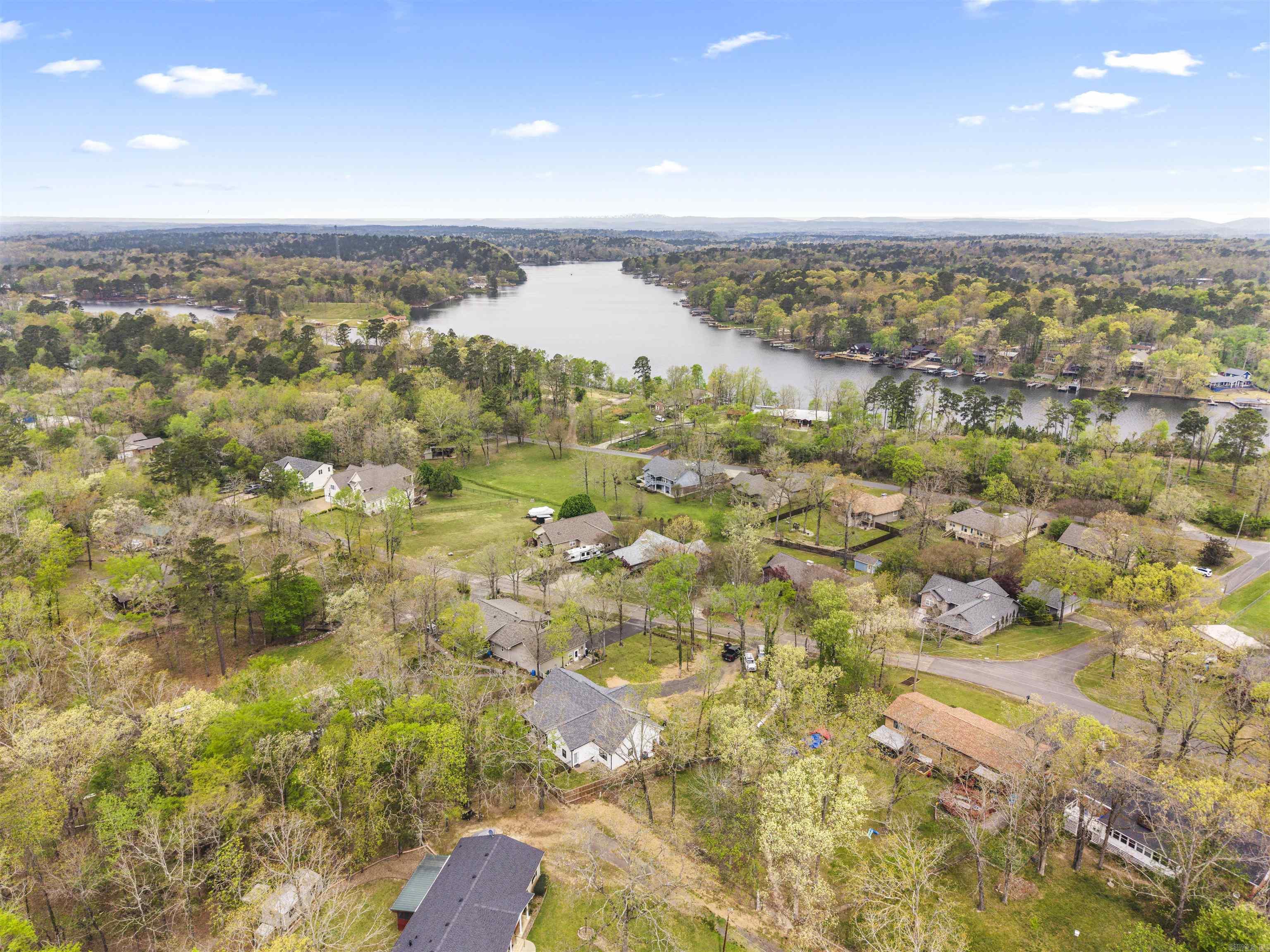 UNPLATTED ACREAGE - Residential