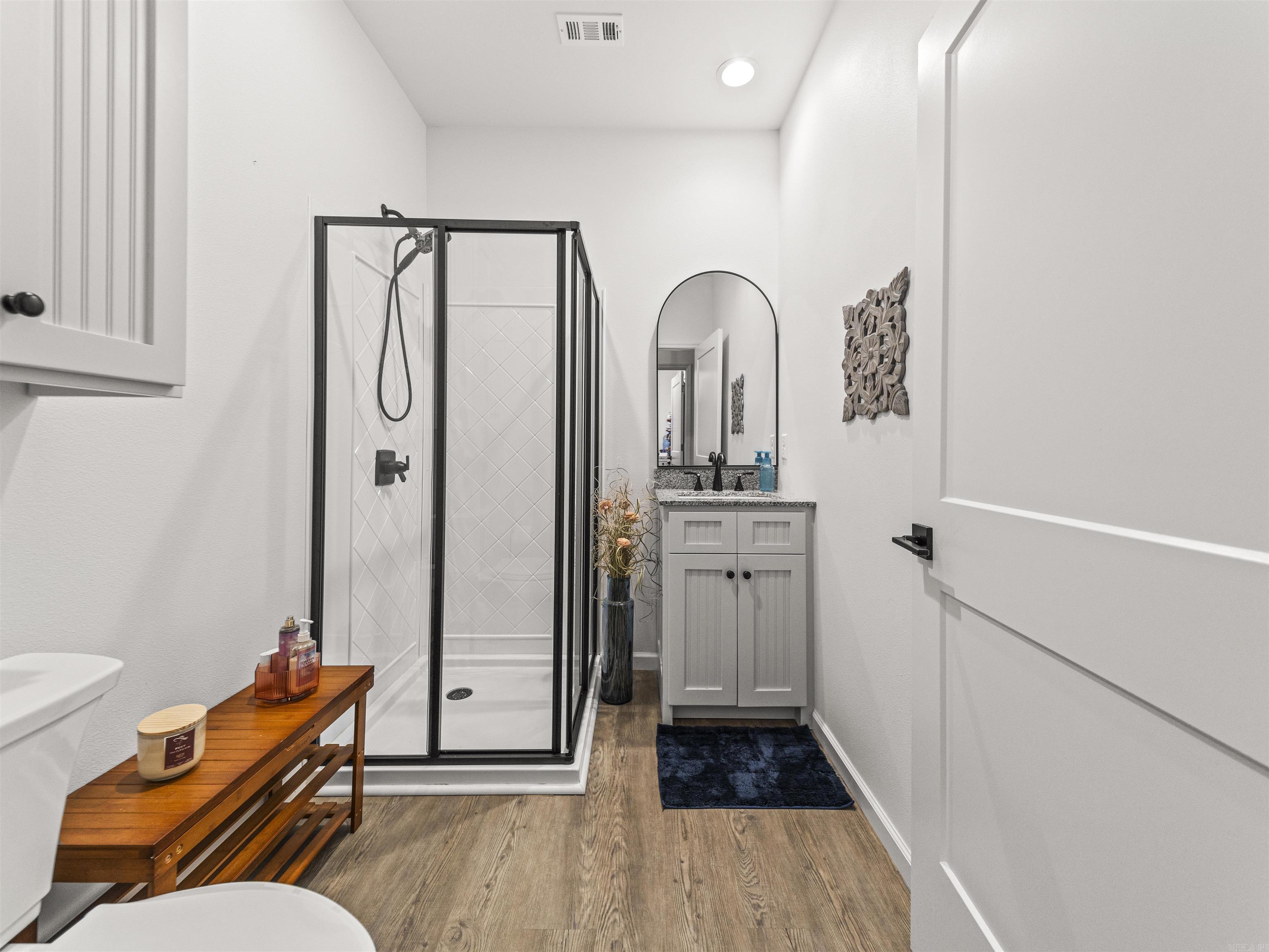 UNPLATTED ACREAGE - Residential