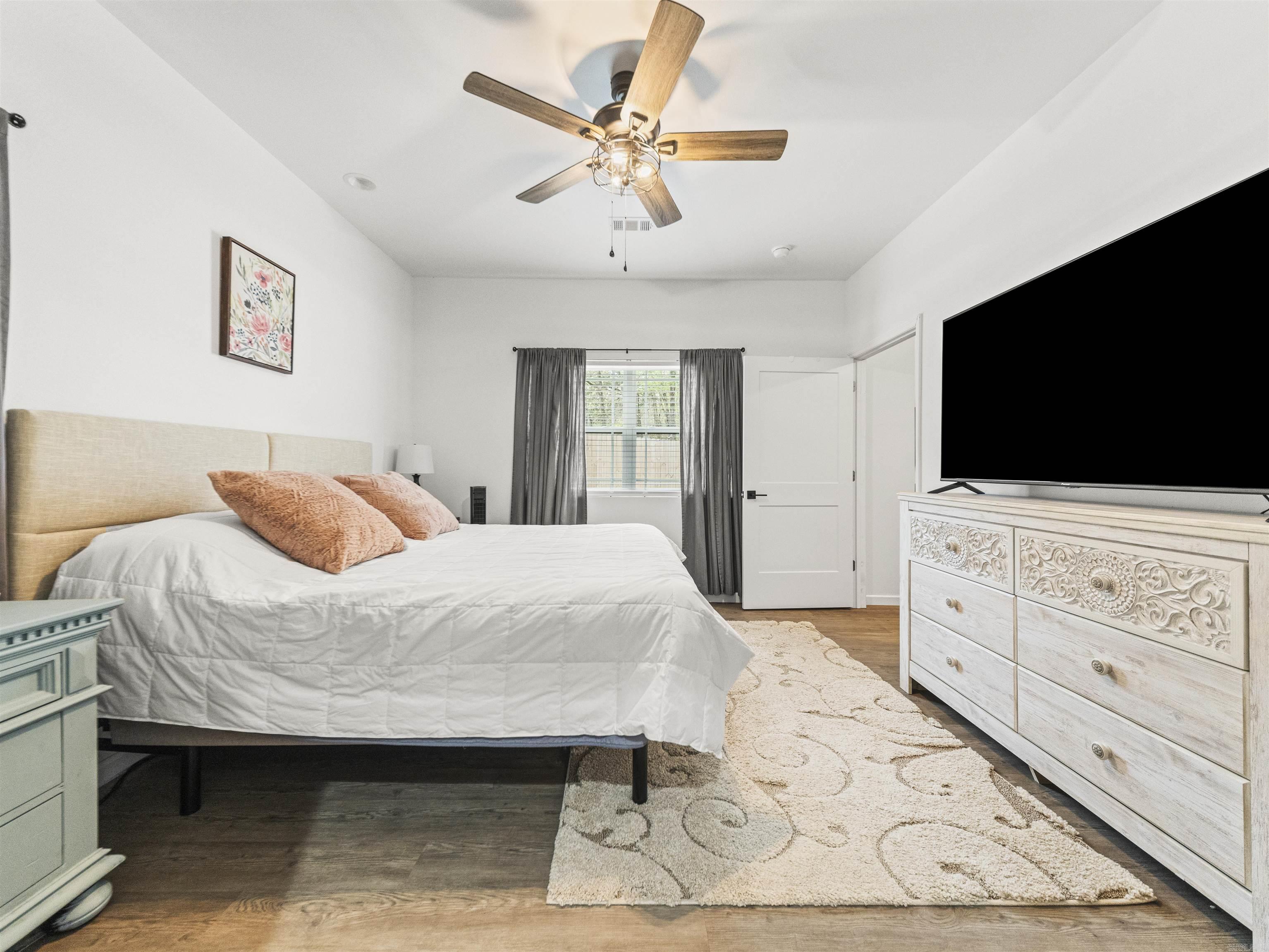 UNPLATTED ACREAGE - Residential