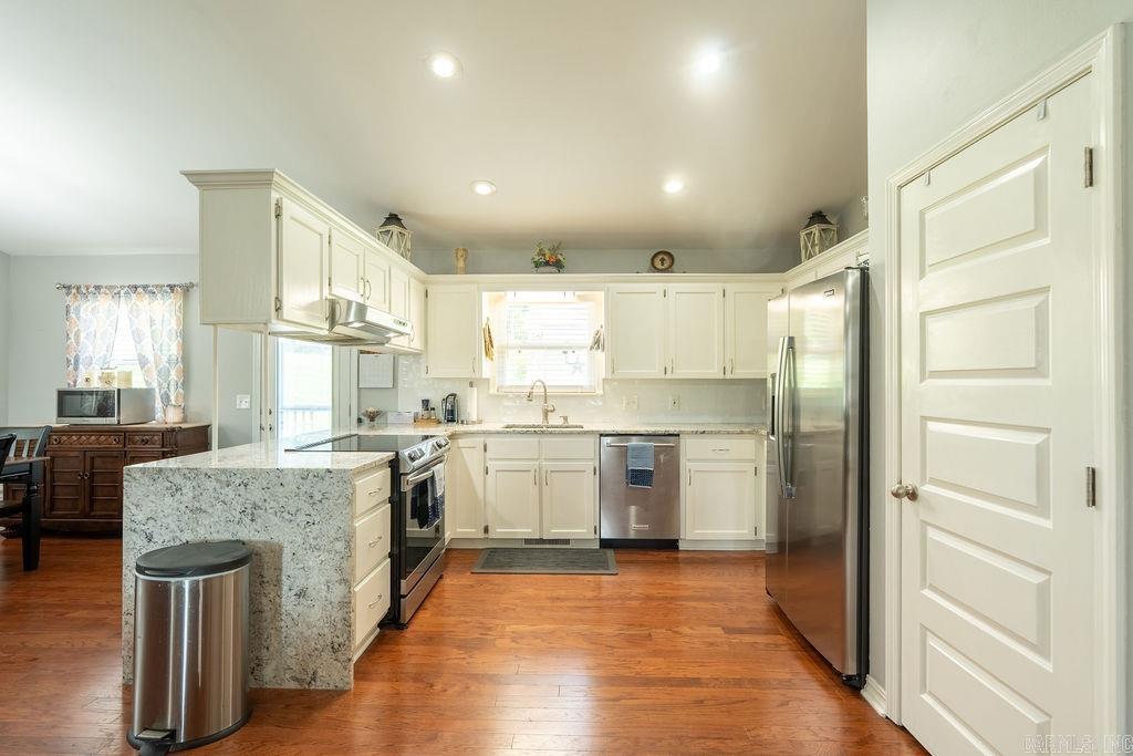 CEDAR GLADES - Residential