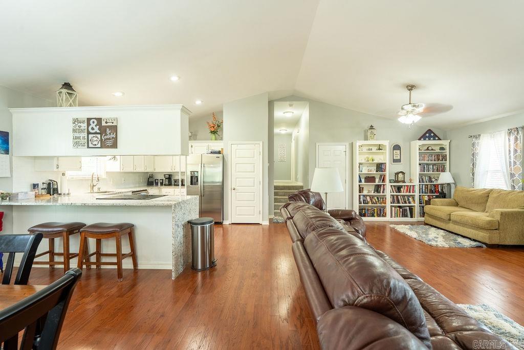 CEDAR GLADES - Residential