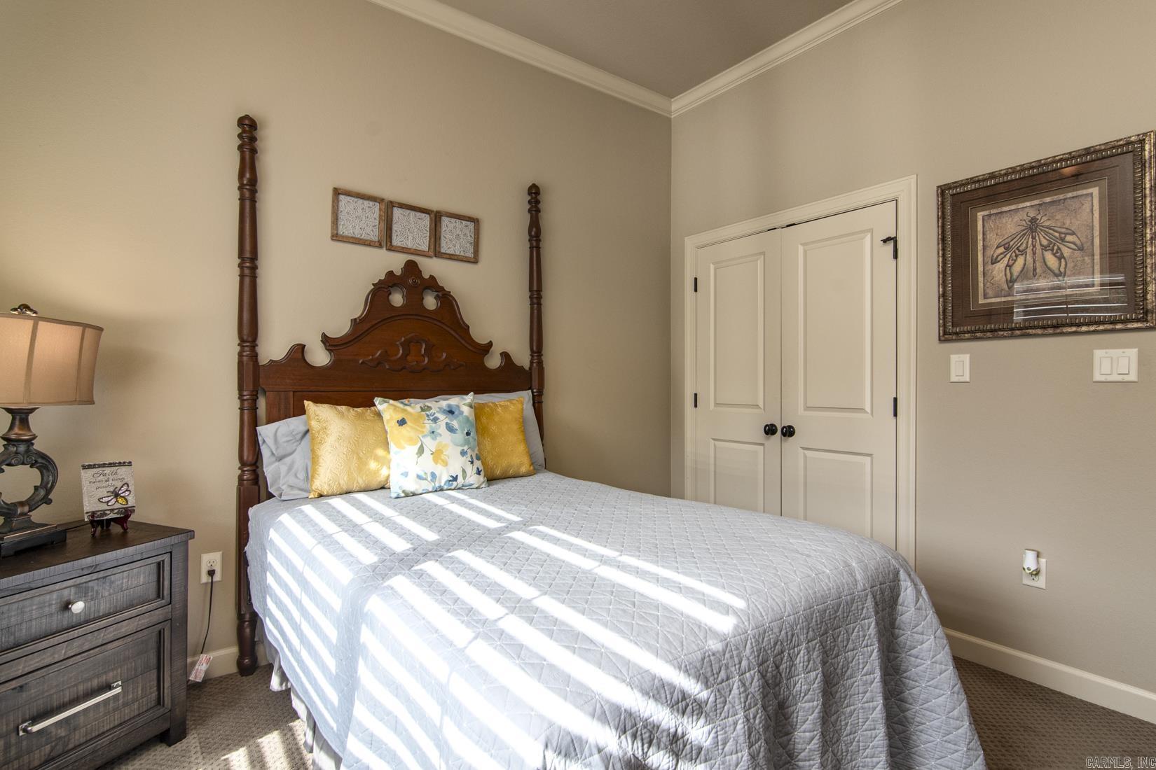 THE GARDEN AT VALLEY FALLS - Residential