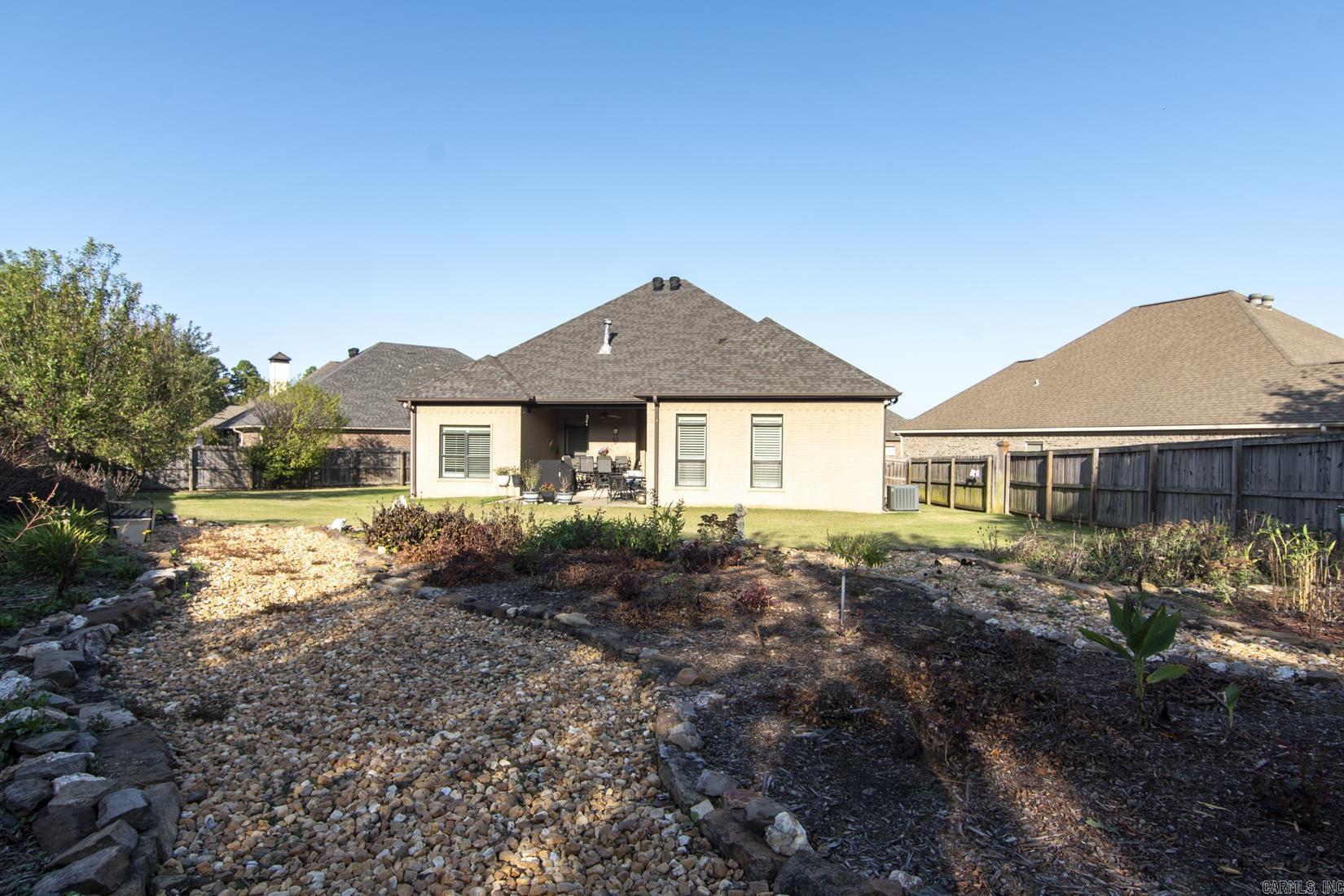 THE GARDEN AT VALLEY FALLS - Residential