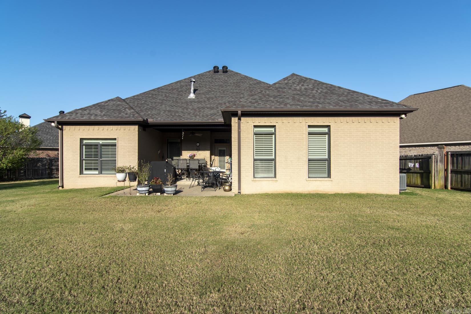 THE GARDEN AT VALLEY FALLS - Residential