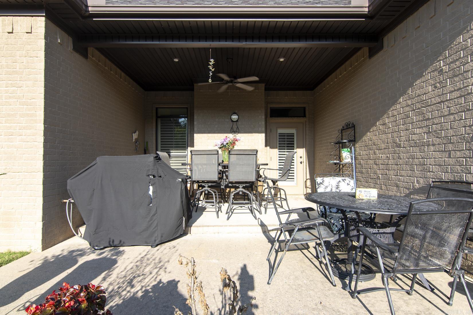 THE GARDEN AT VALLEY FALLS - Residential