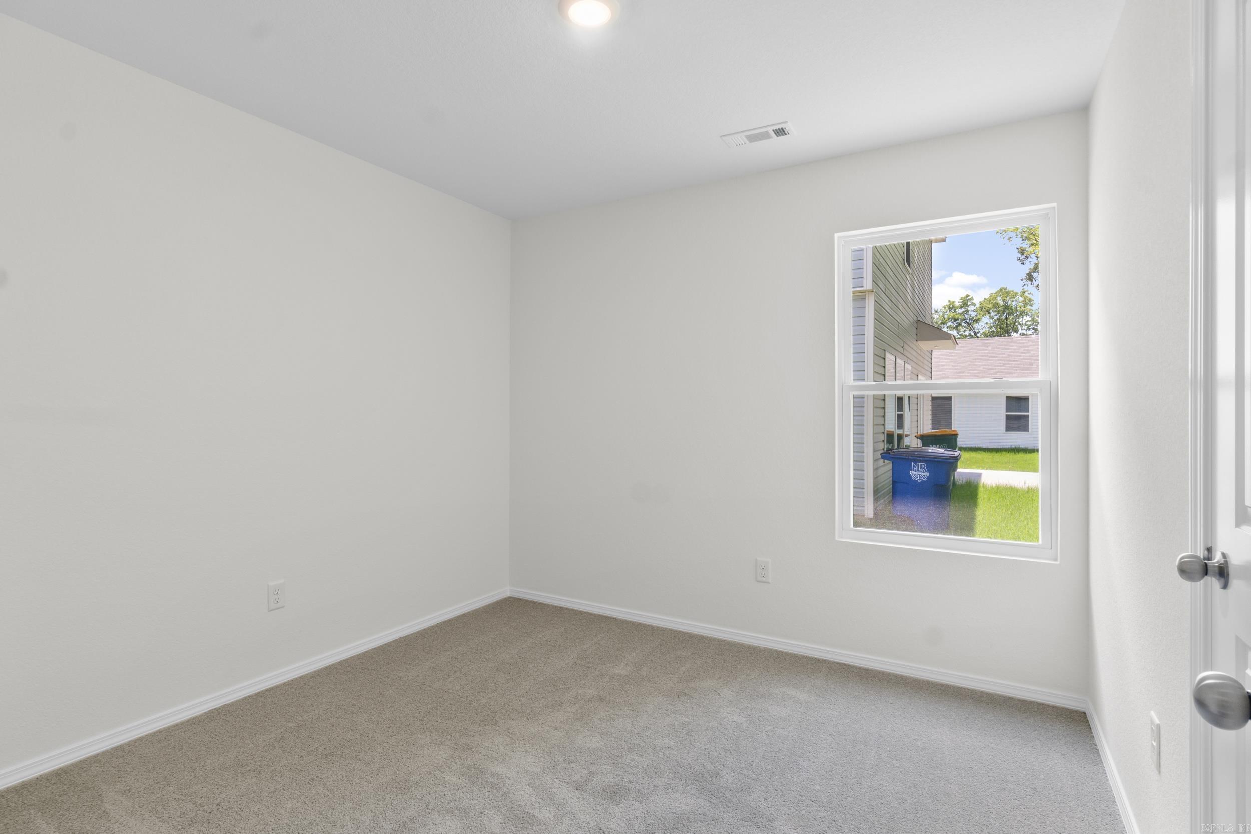 WHITE OAK CROSSING - Residential