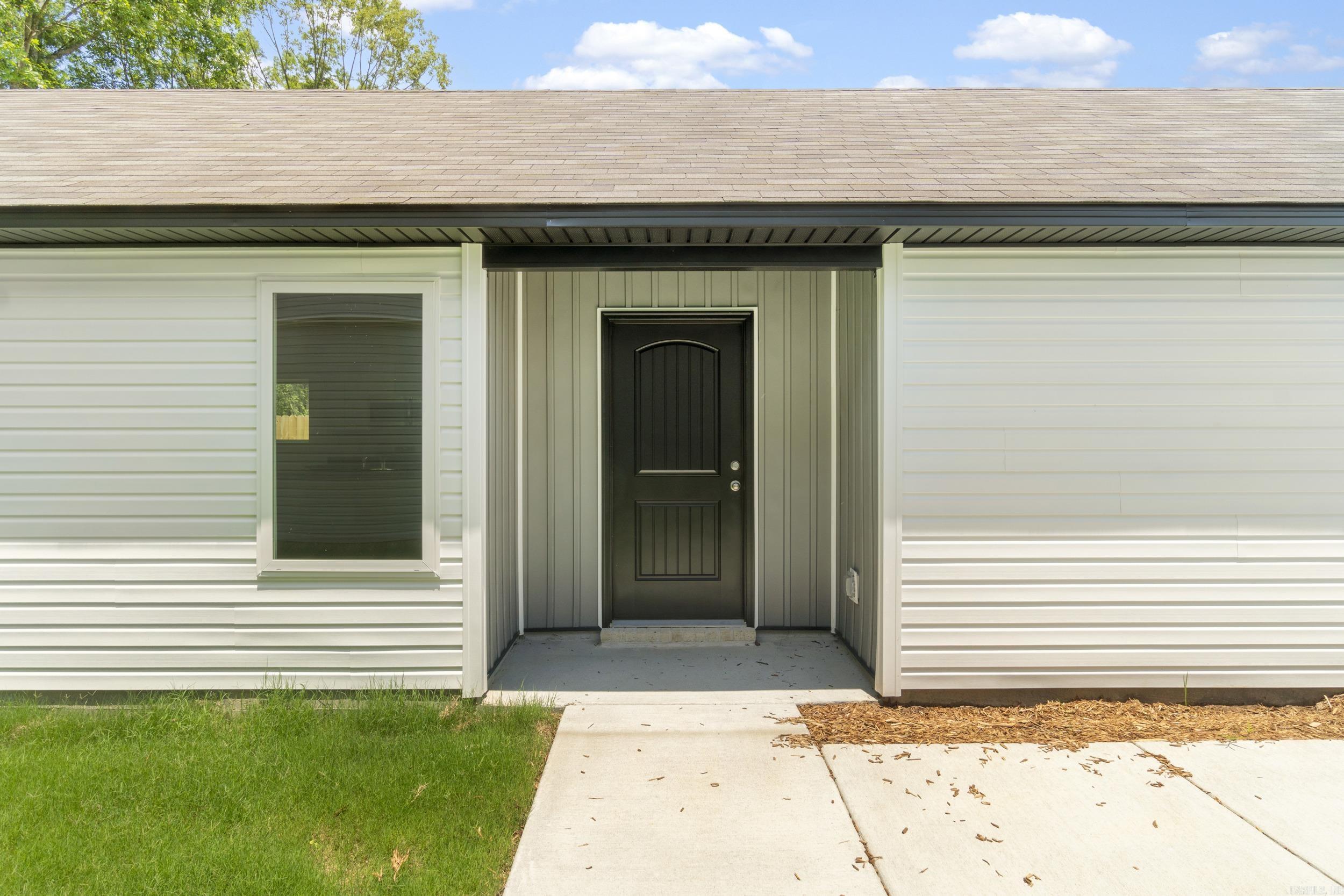 WHITE OAK CROSSING - Residential