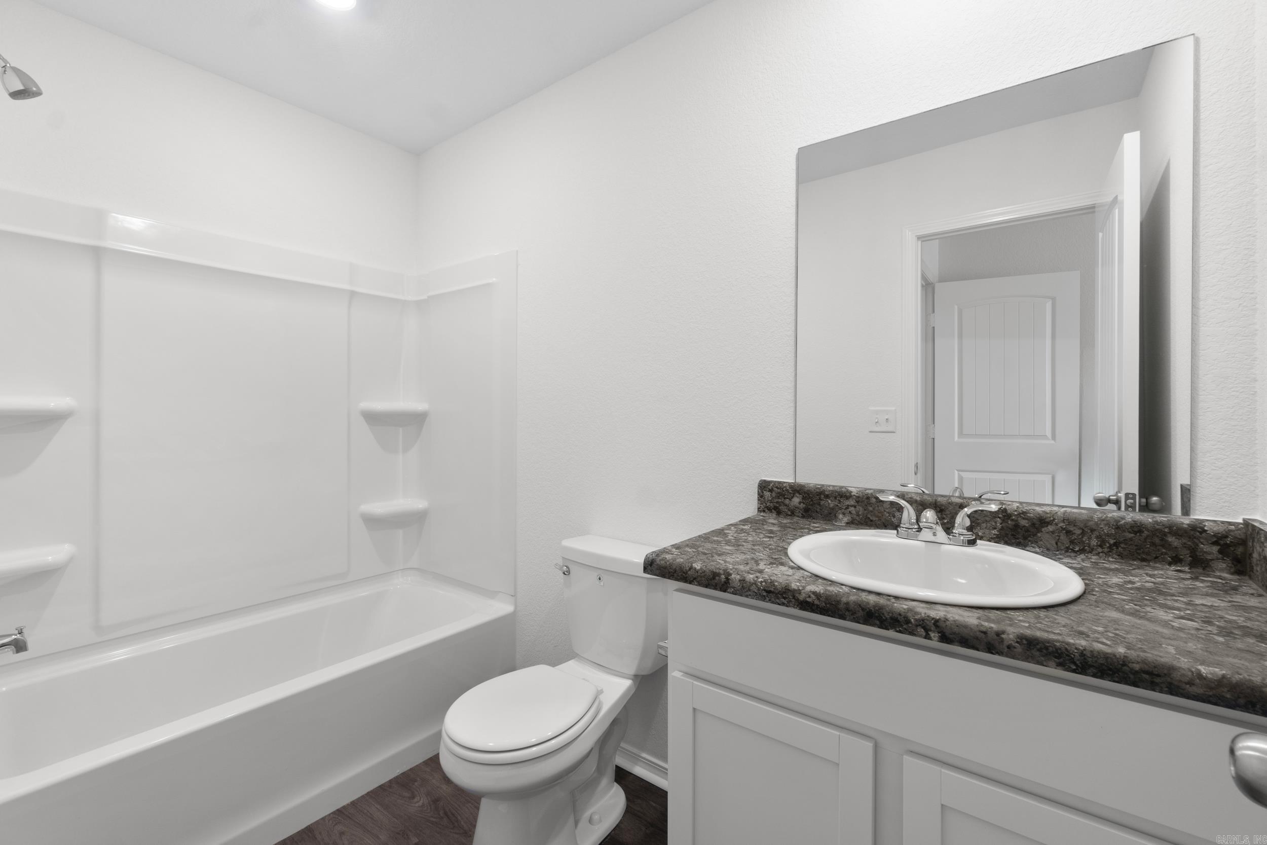 WHITE OAK CROSSING - Residential