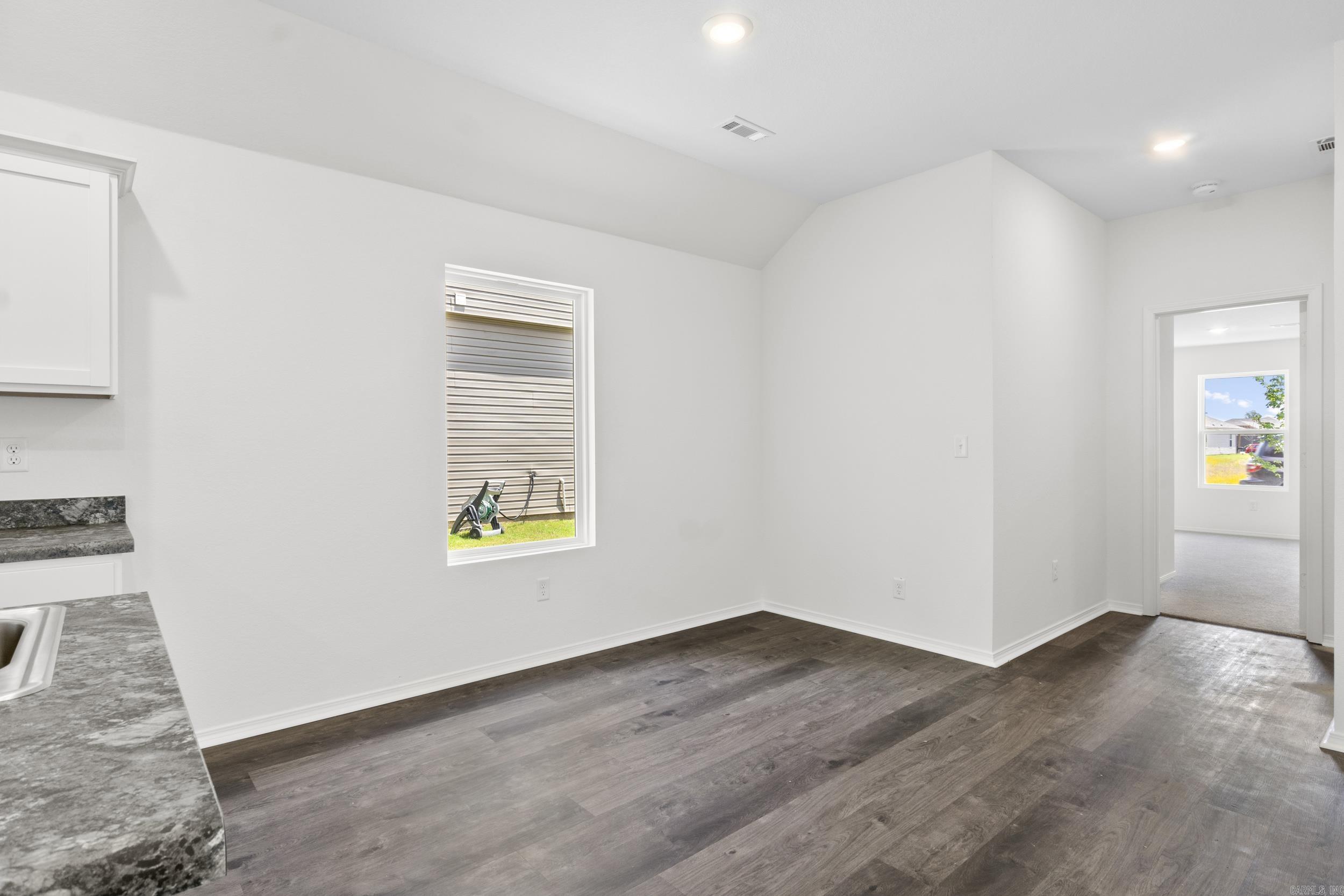 WHITE OAK CROSSING - Residential