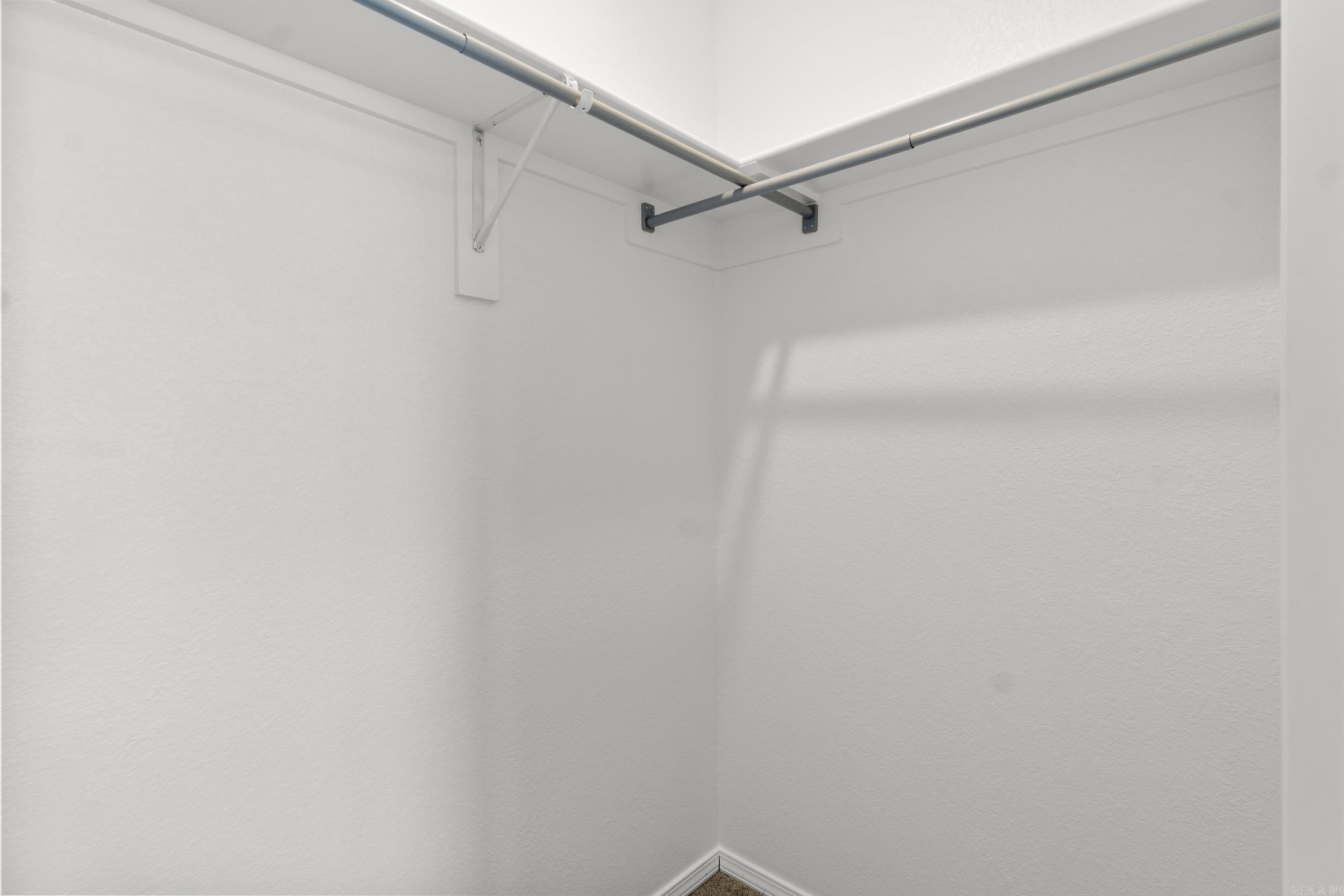 WHITE OAK CROSSING - Residential