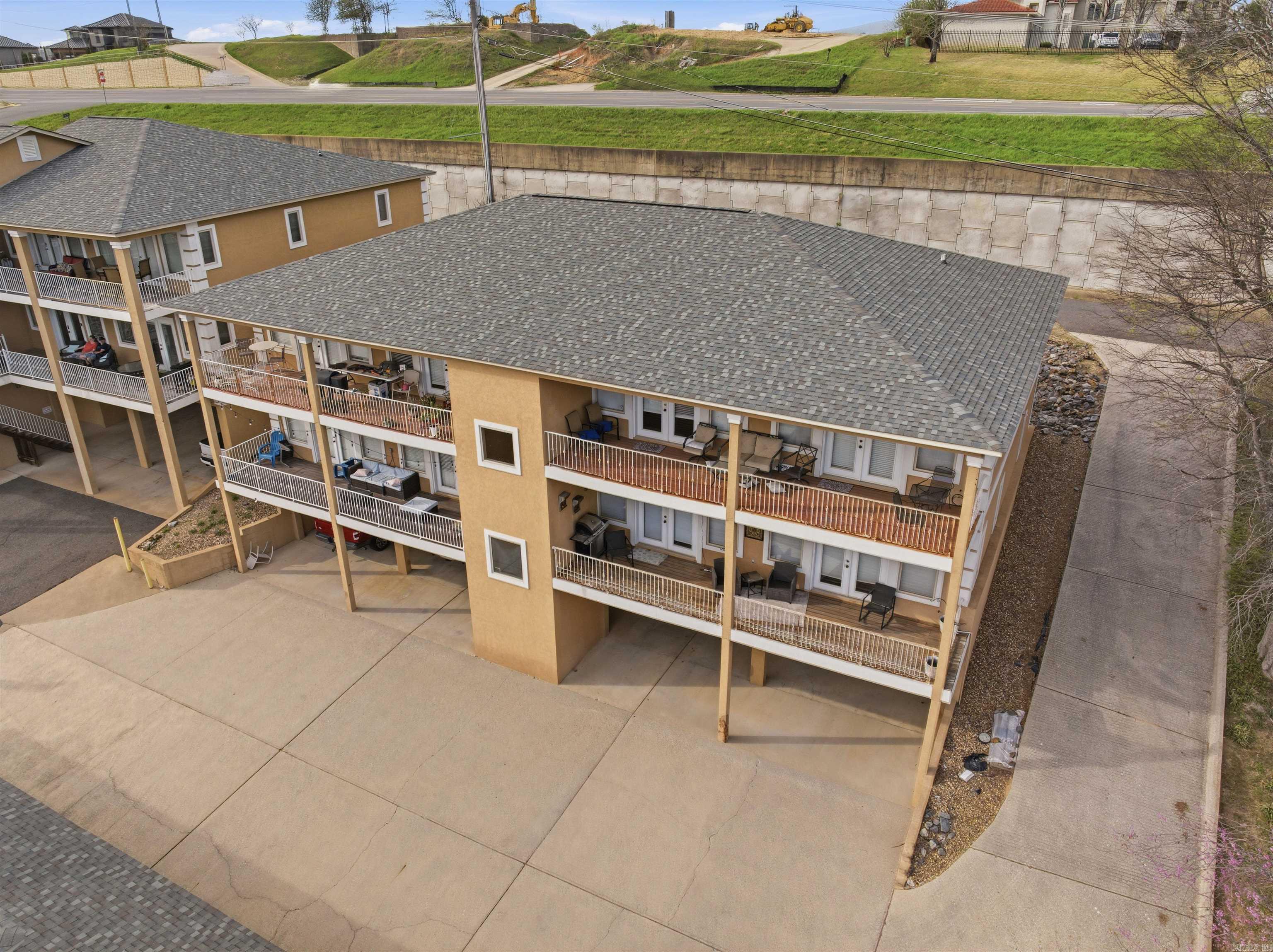 CENTRAL TERRACE CONDOMINIUMS HPR - Residential