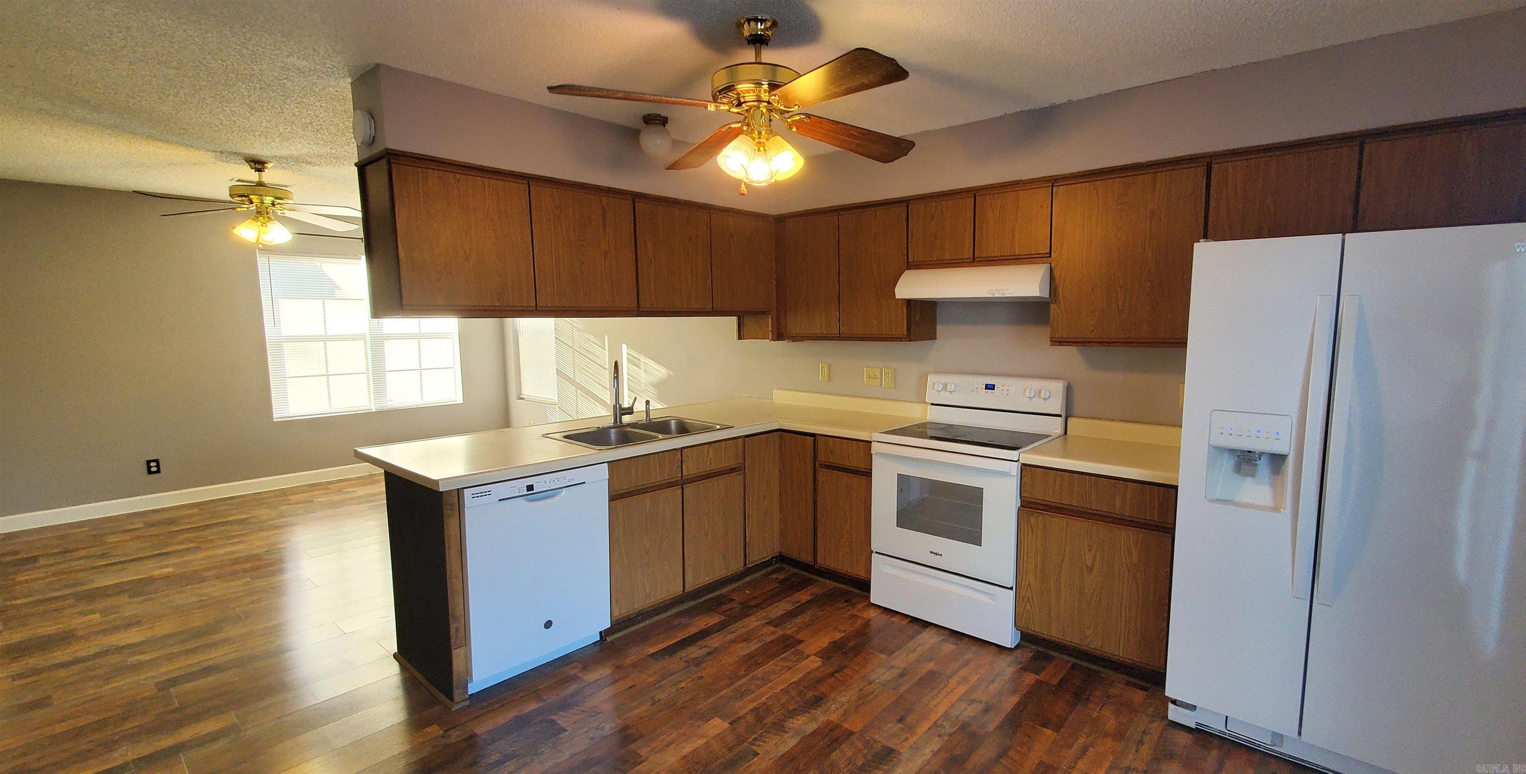 Woodfield - Residential Lease