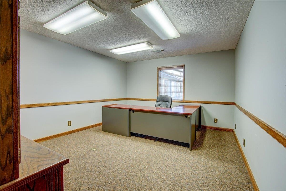 South Hot Springs - Commercial Sale