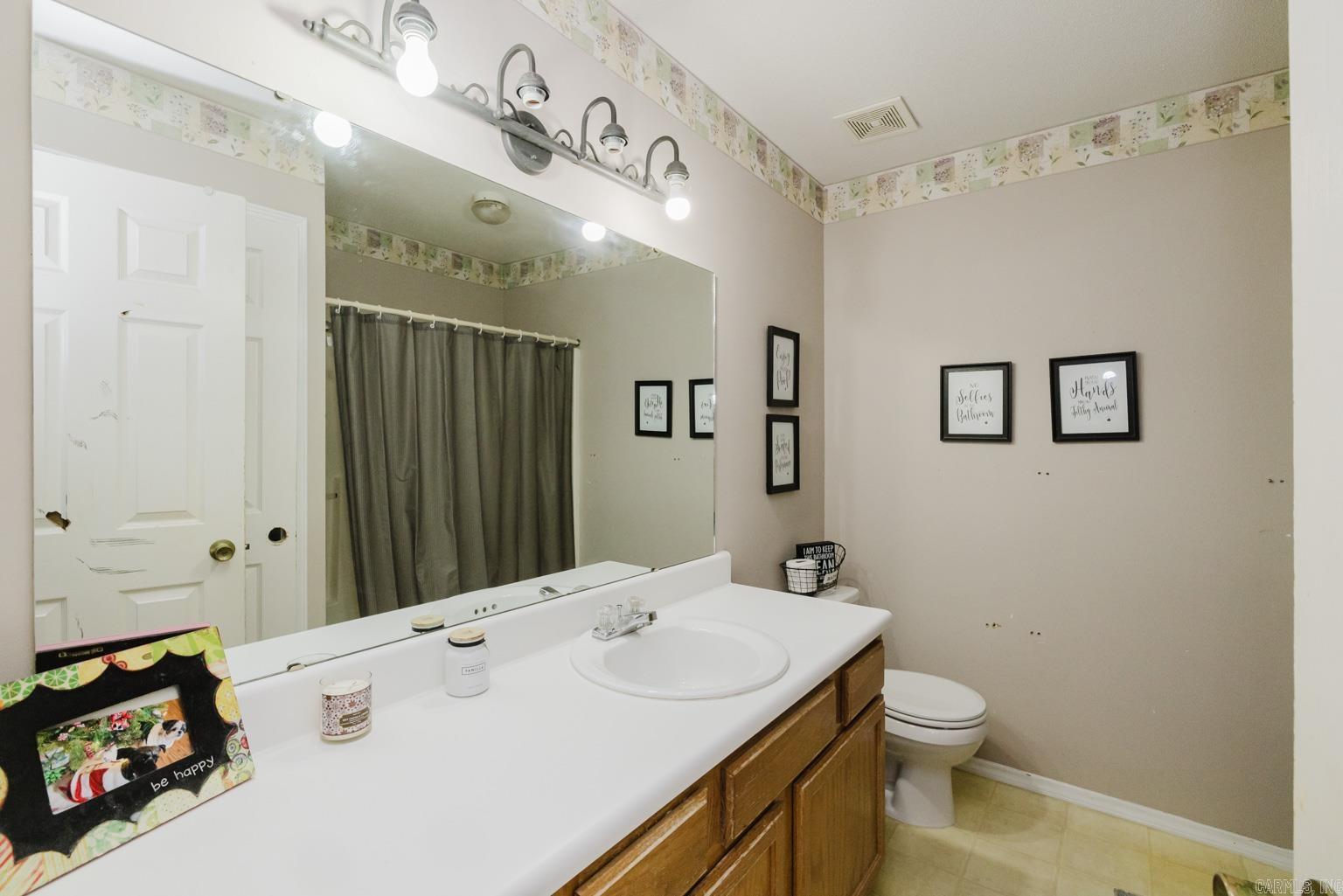 BRYANT MEADOWS - Residential