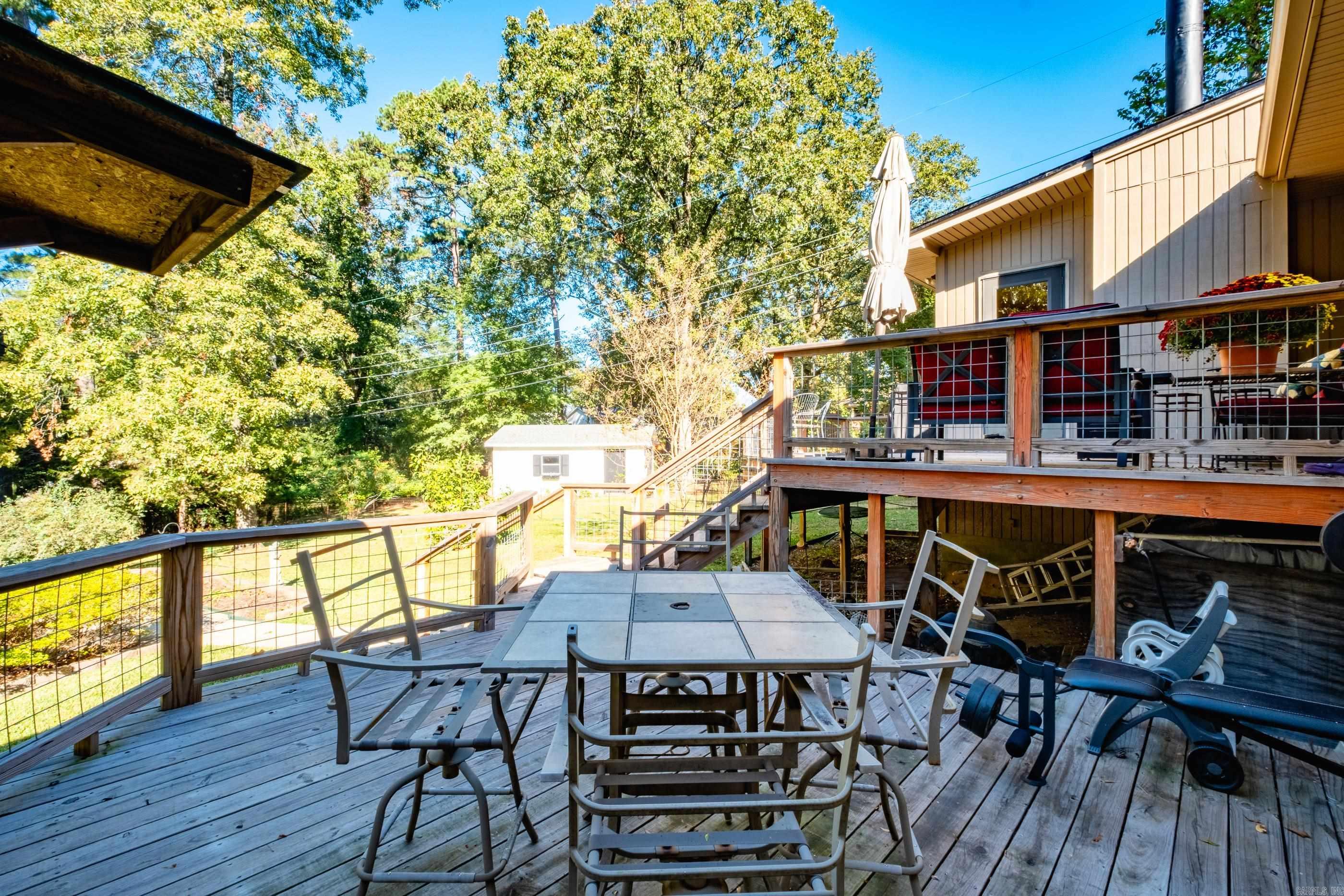 KINGWOOD PLACE - Residential