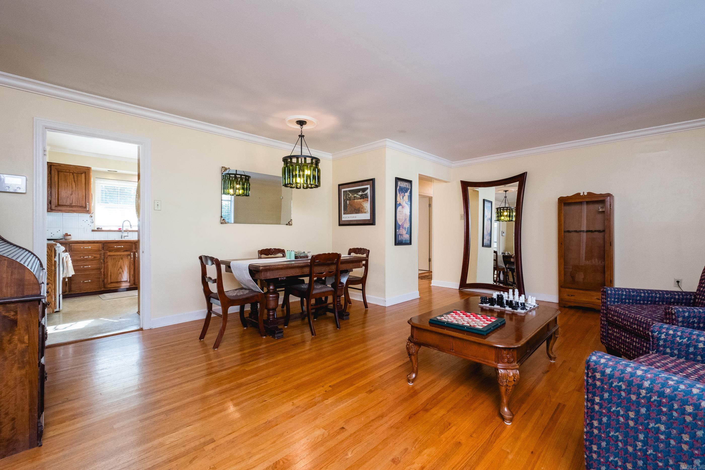 KINGWOOD PLACE - Residential