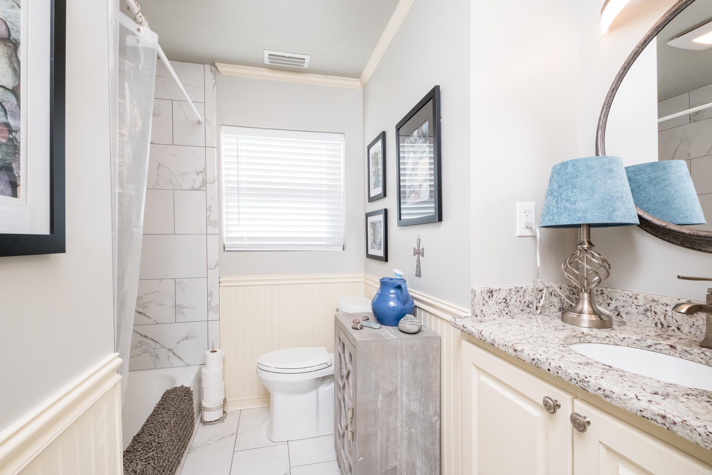 KINGWOOD PLACE - Residential