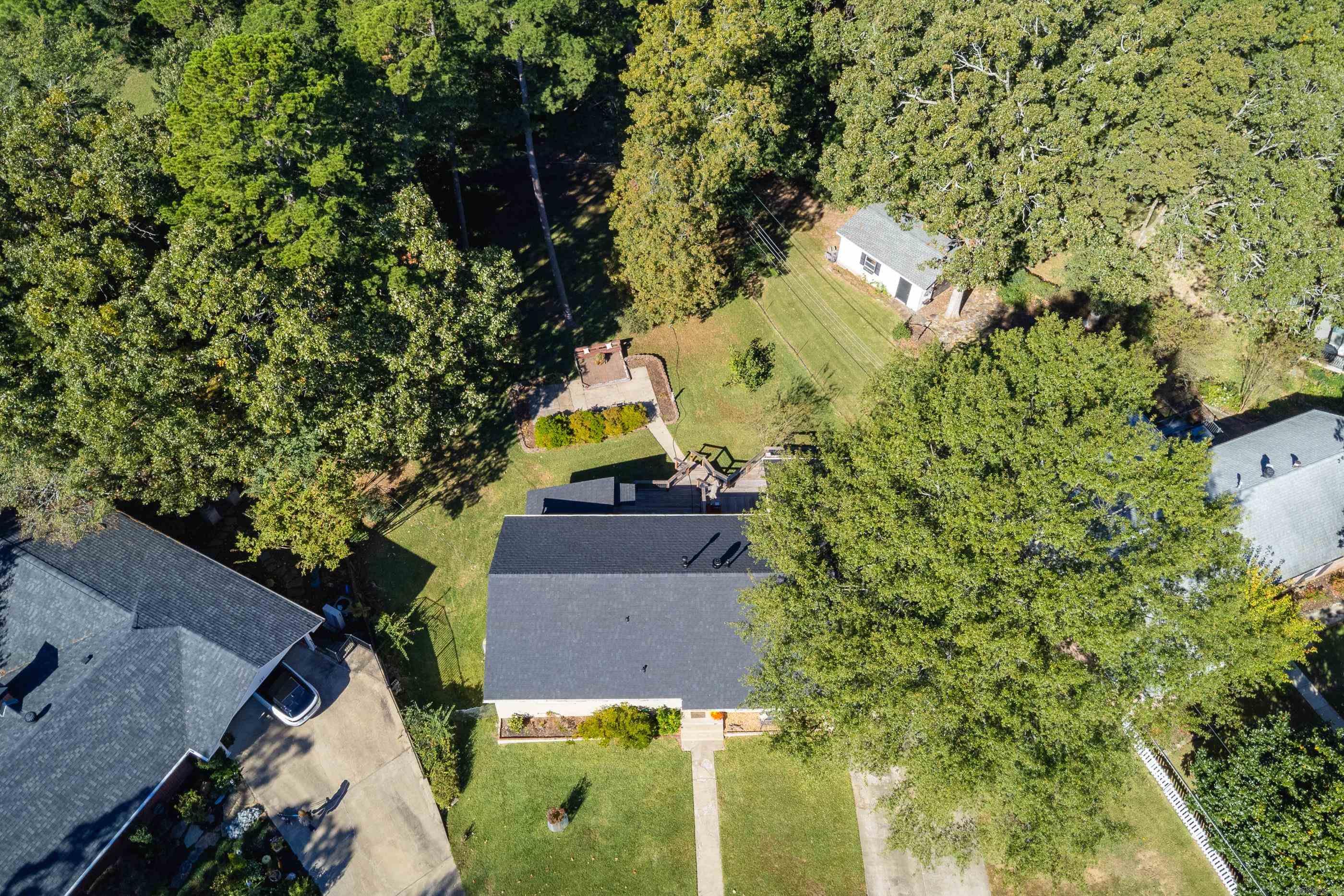 KINGWOOD PLACE - Residential