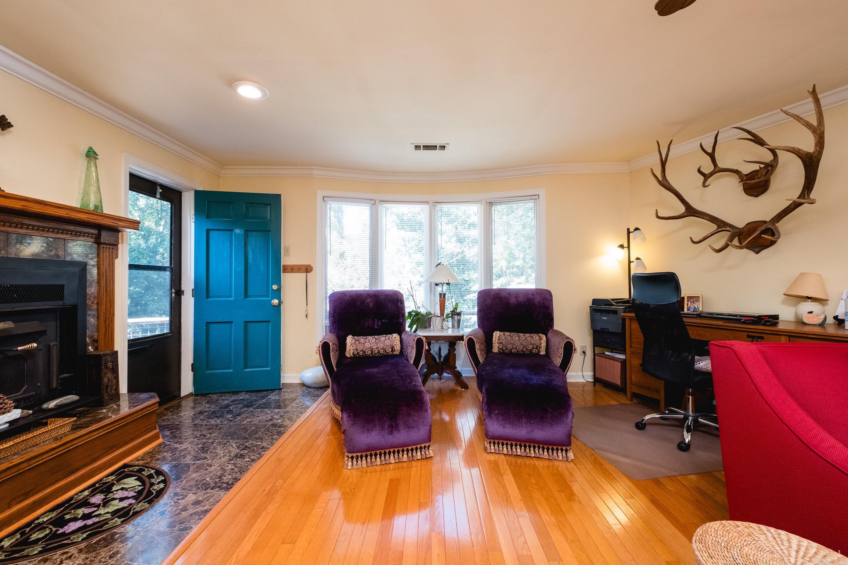 KINGWOOD PLACE - Residential