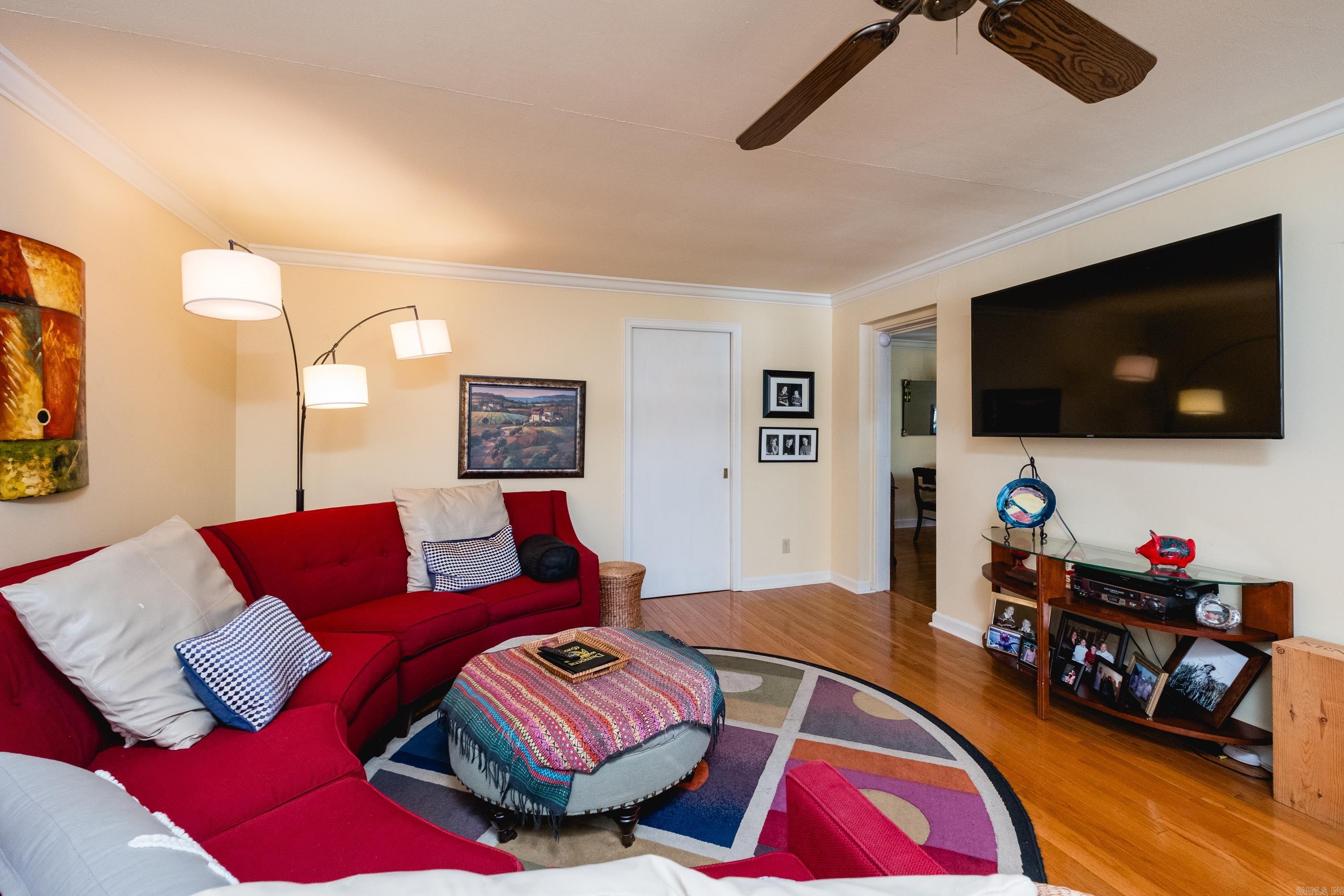 KINGWOOD PLACE - Residential