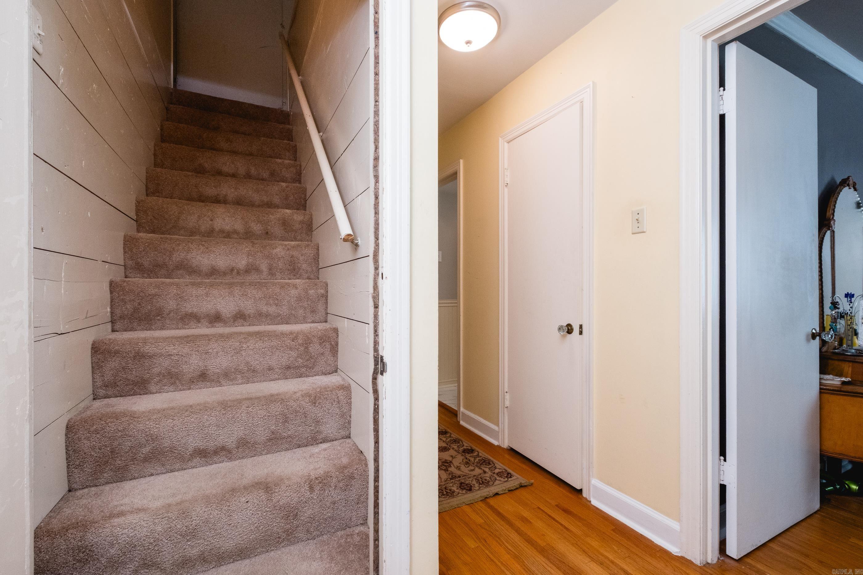 KINGWOOD PLACE - Residential