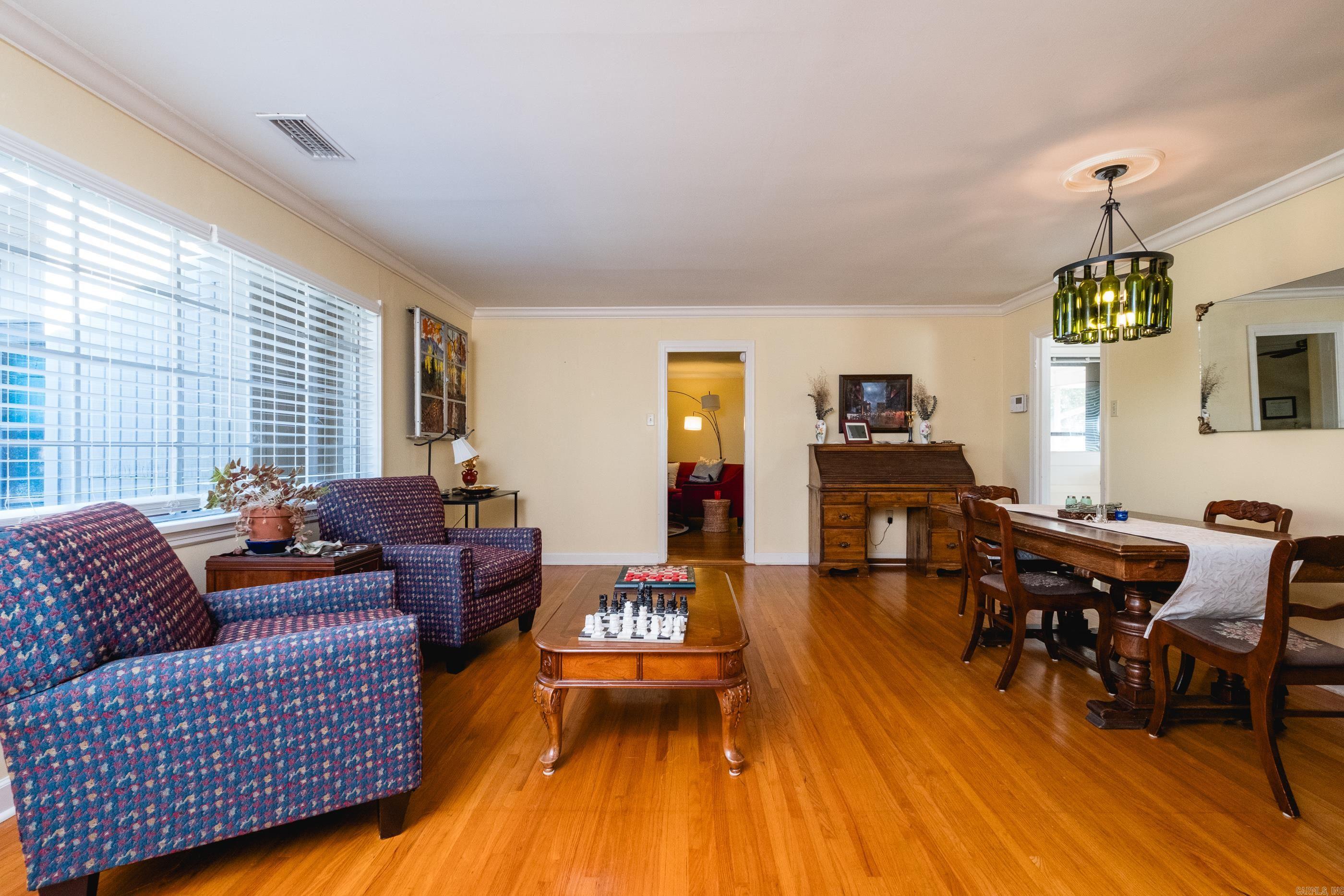 KINGWOOD PLACE - Residential