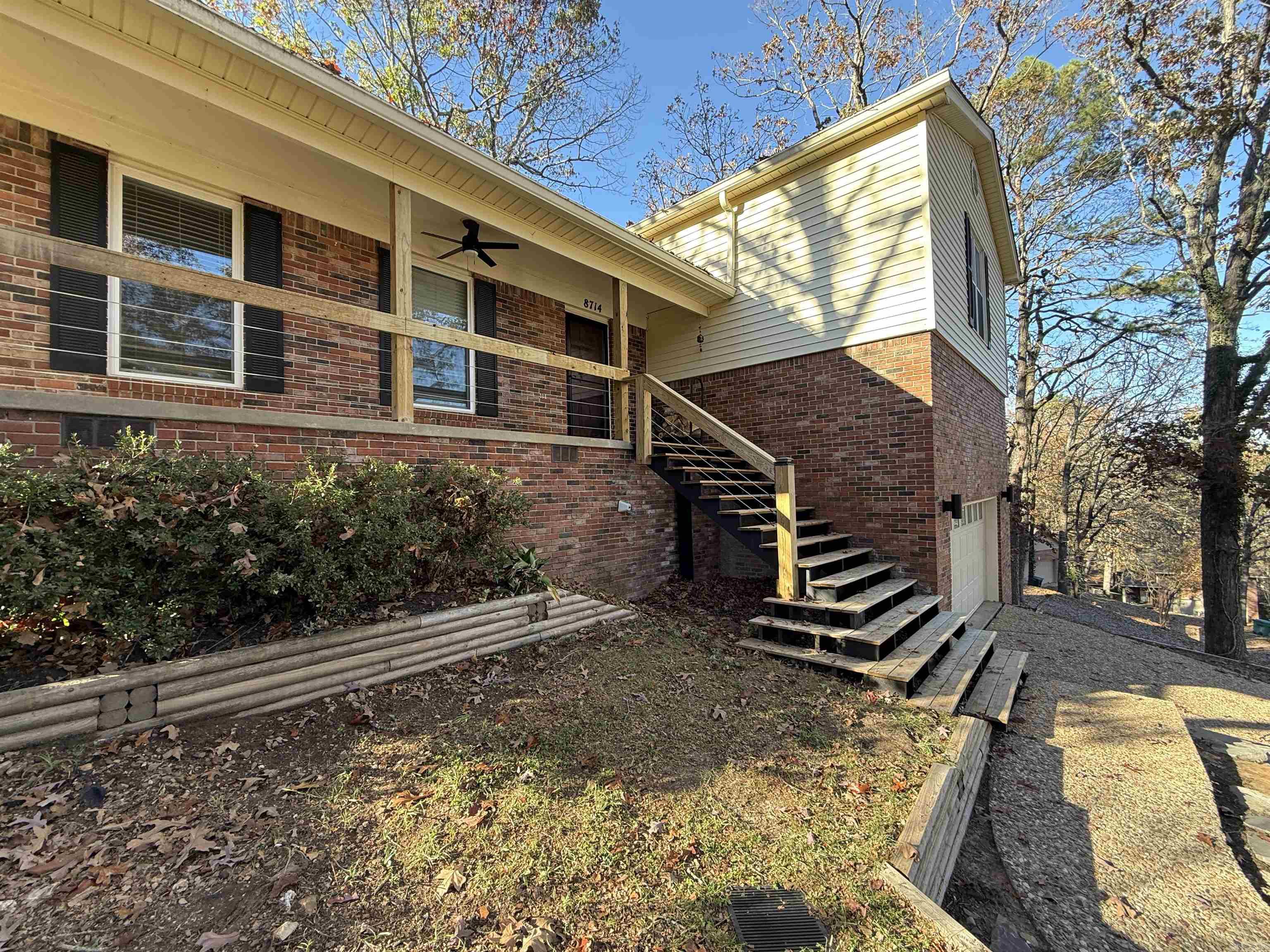 LEAWOOD MTN - Residential