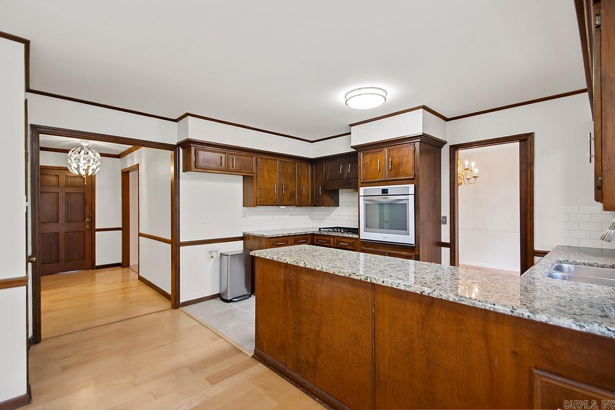 LEAWOOD MTN - Residential