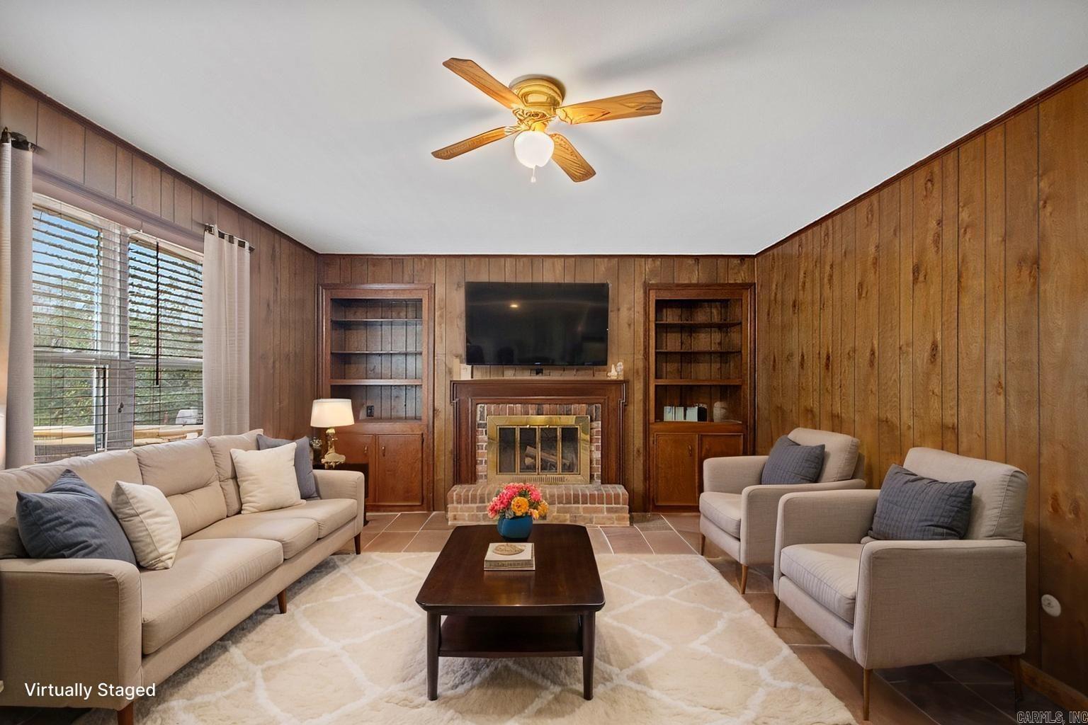 LEAWOOD MTN - Residential