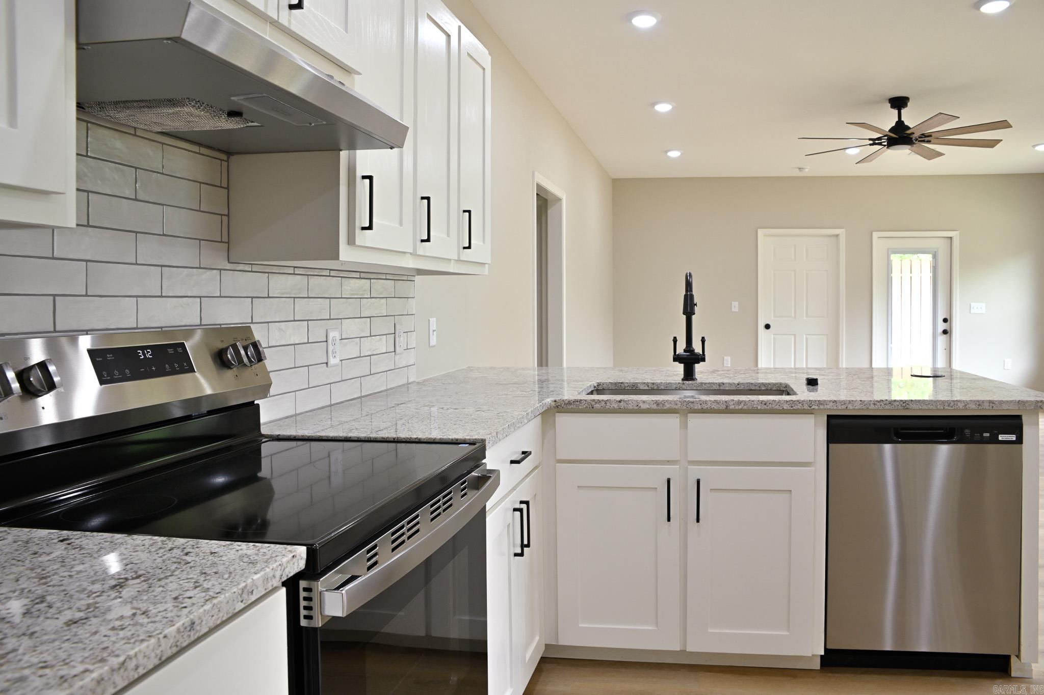 TIMBER RIDGE EAST - Residential