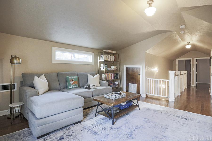 PROSPECT TERRACE - Residential