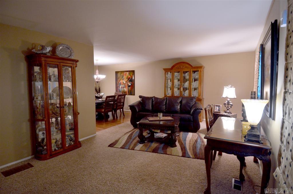 SHANNON HILLS s - Residential