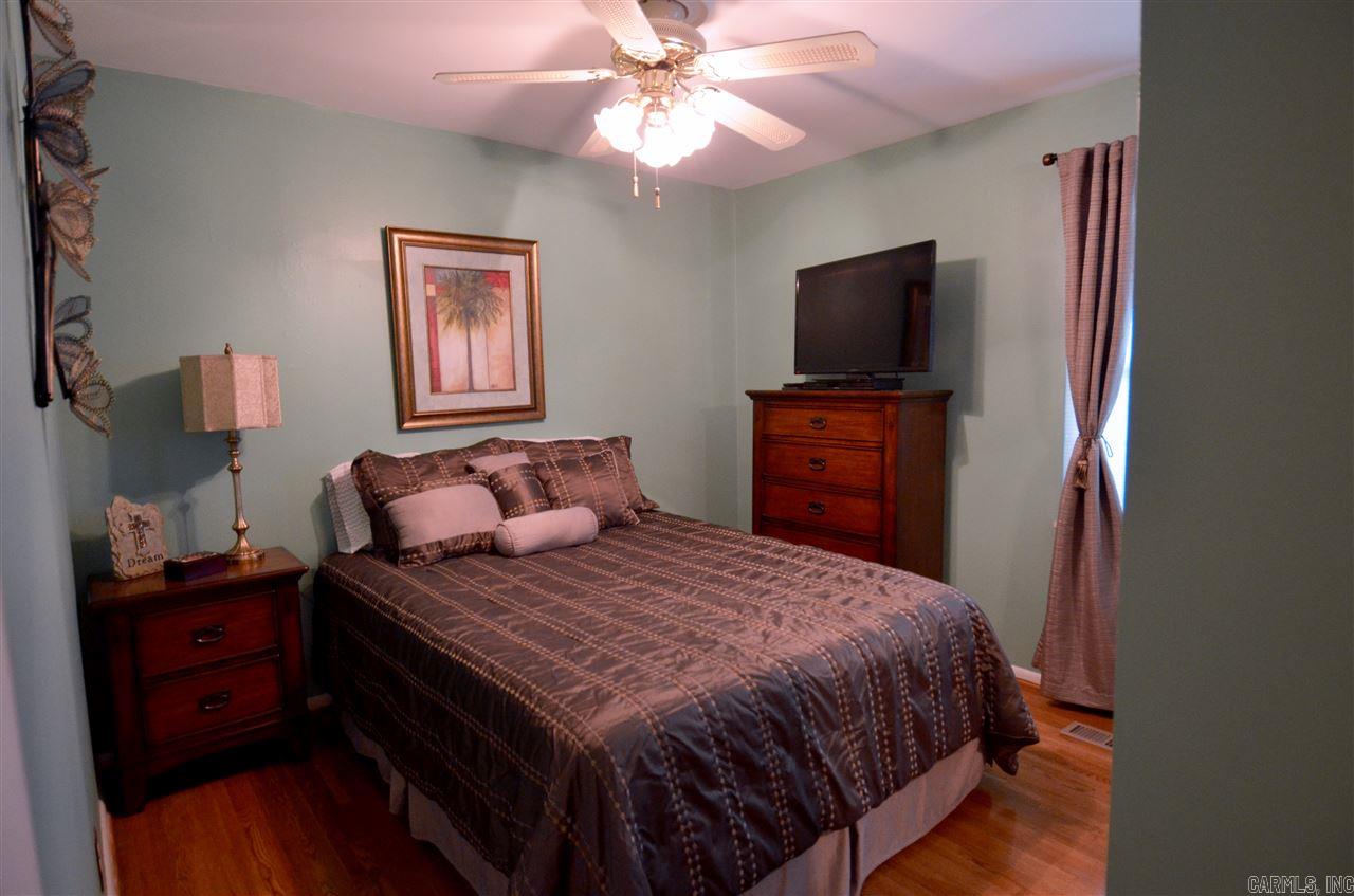 SHANNON HILLS s - Residential