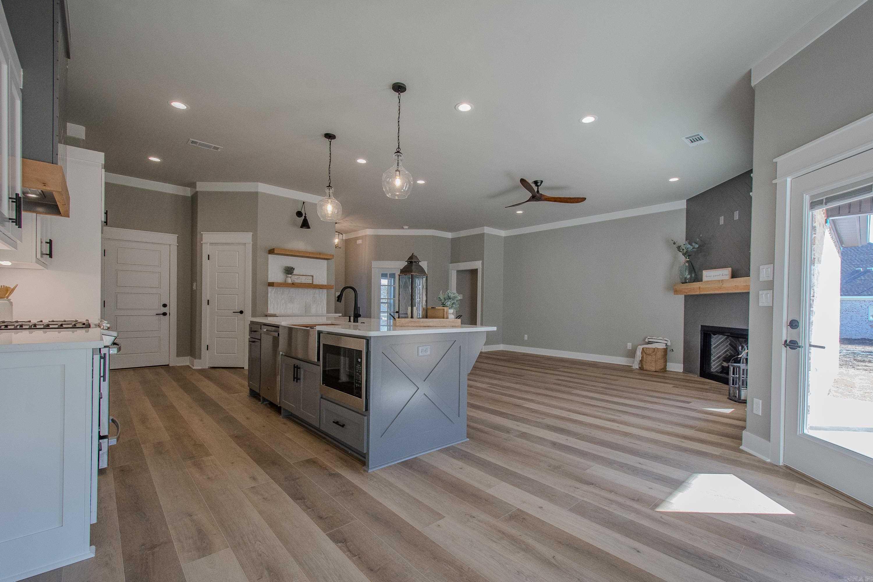 MILLERS GLENN - Residential