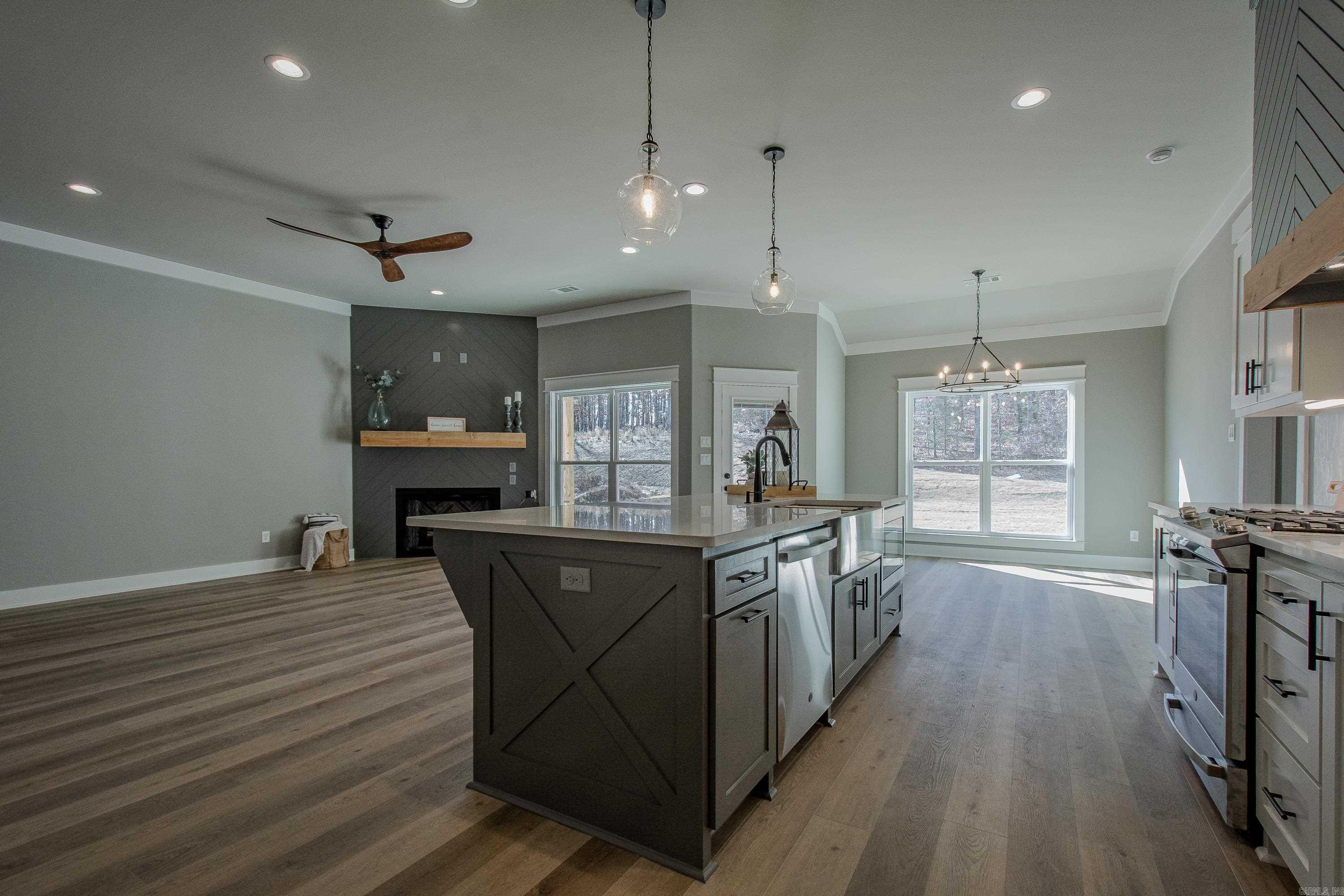 MILLERS GLENN - Residential