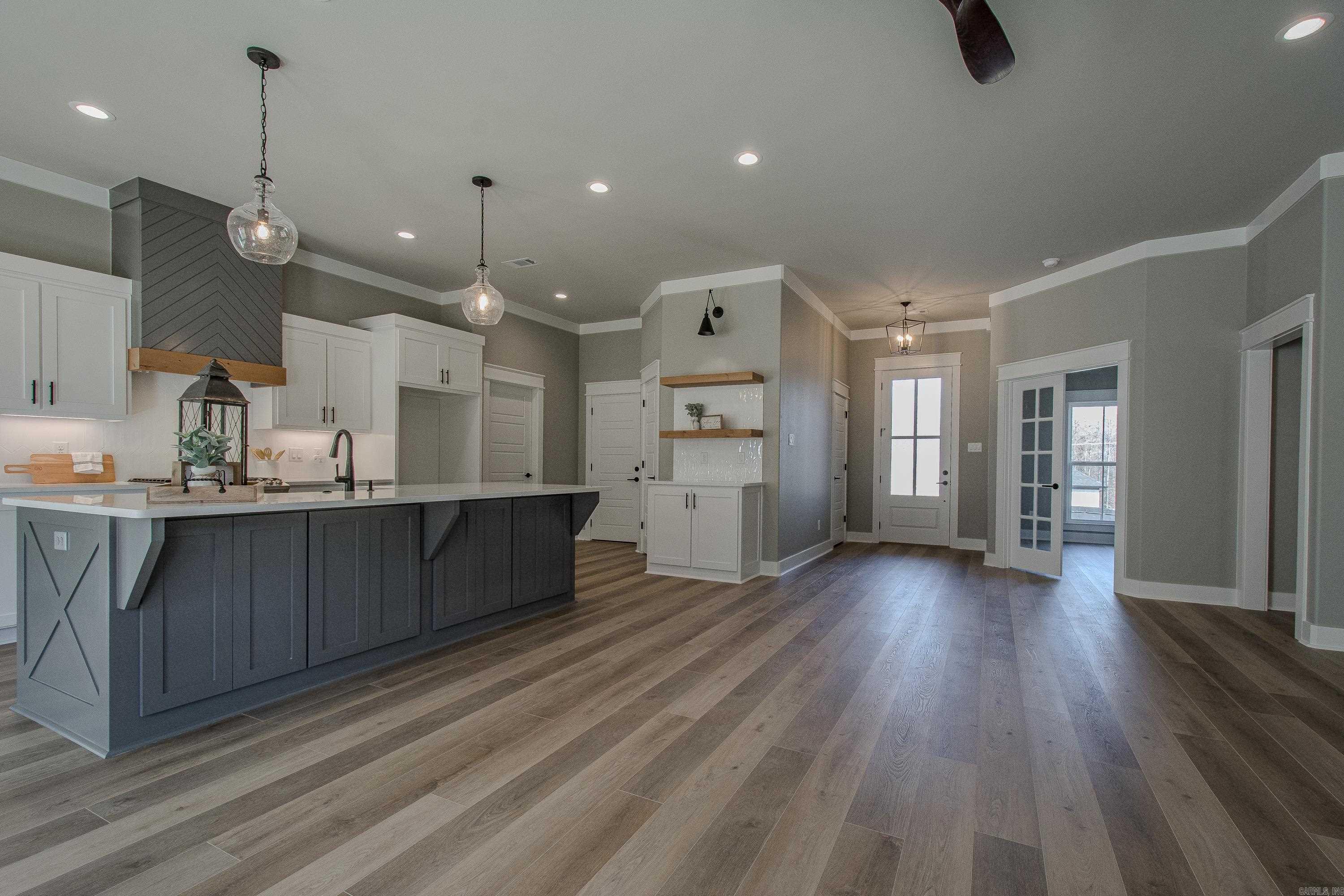 MILLERS GLENN - Residential