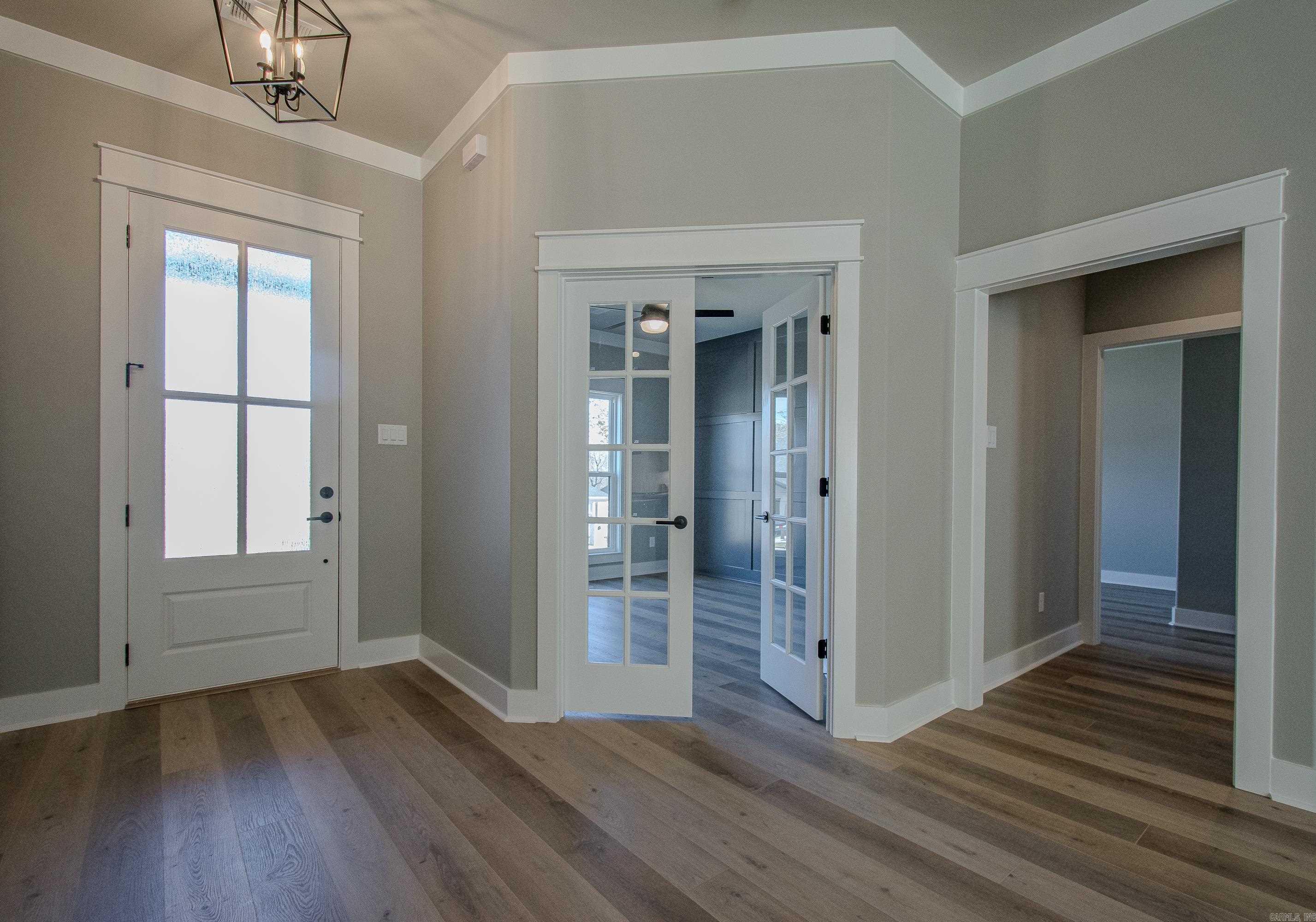 MILLERS GLENN - Residential