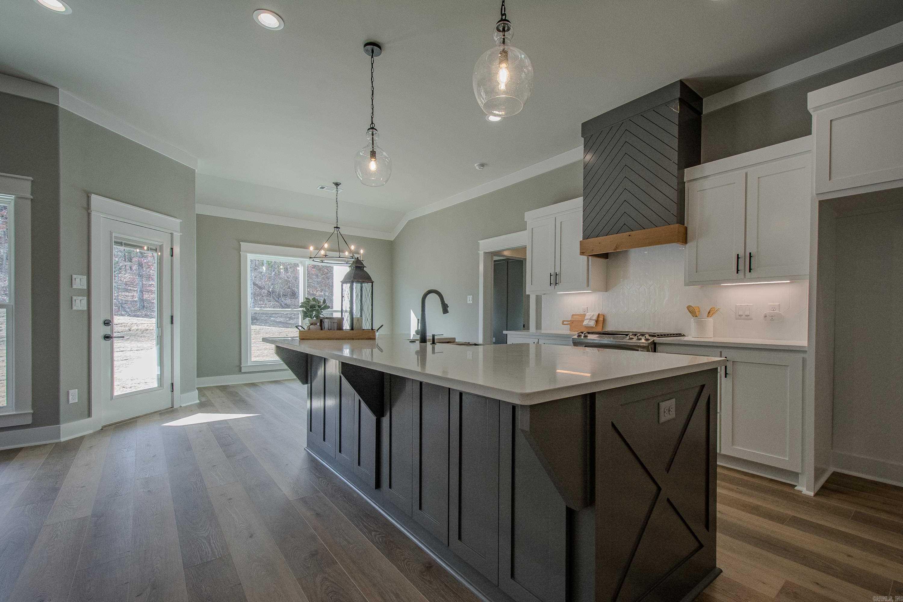 MILLERS GLENN - Residential