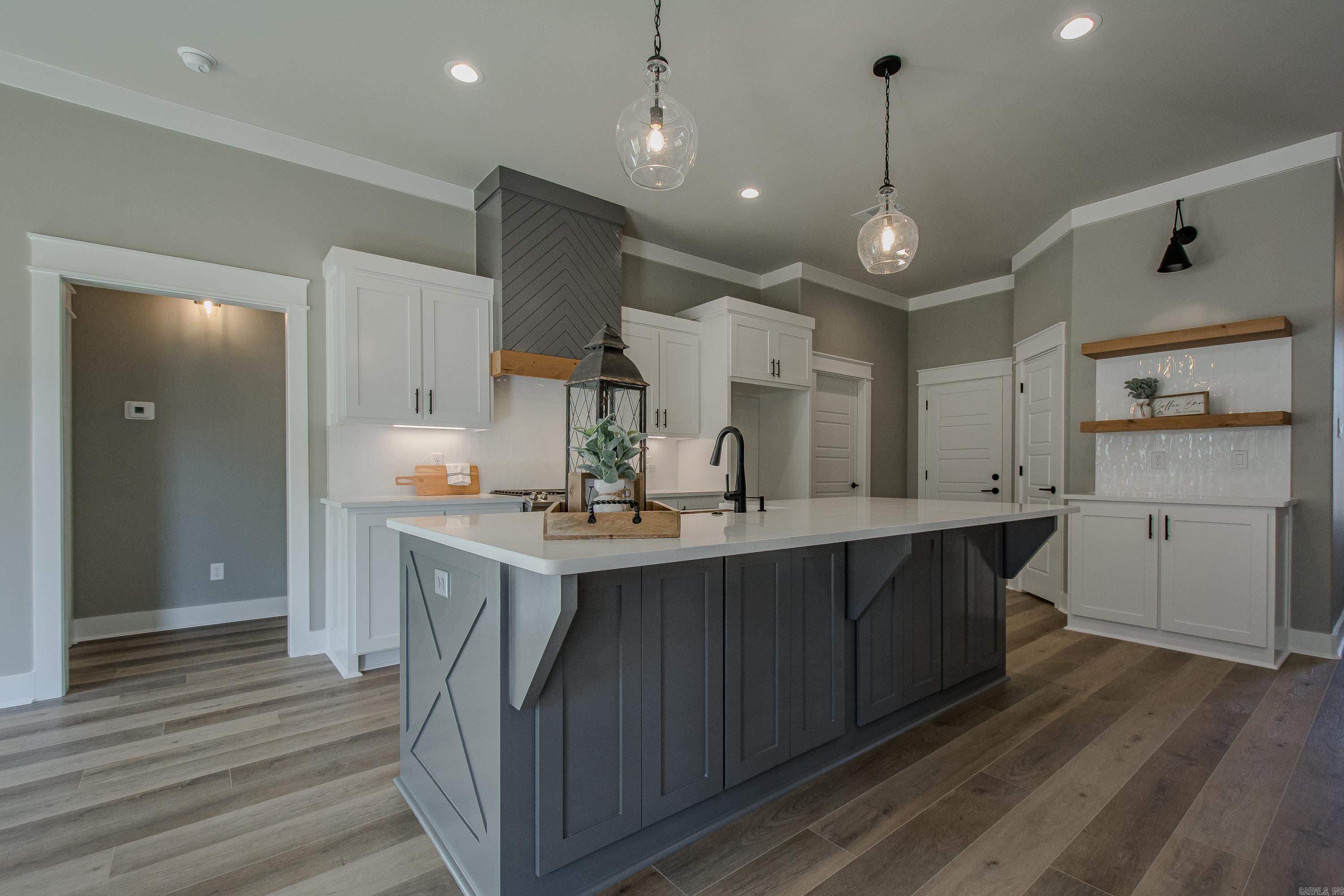 MILLERS GLENN - Residential