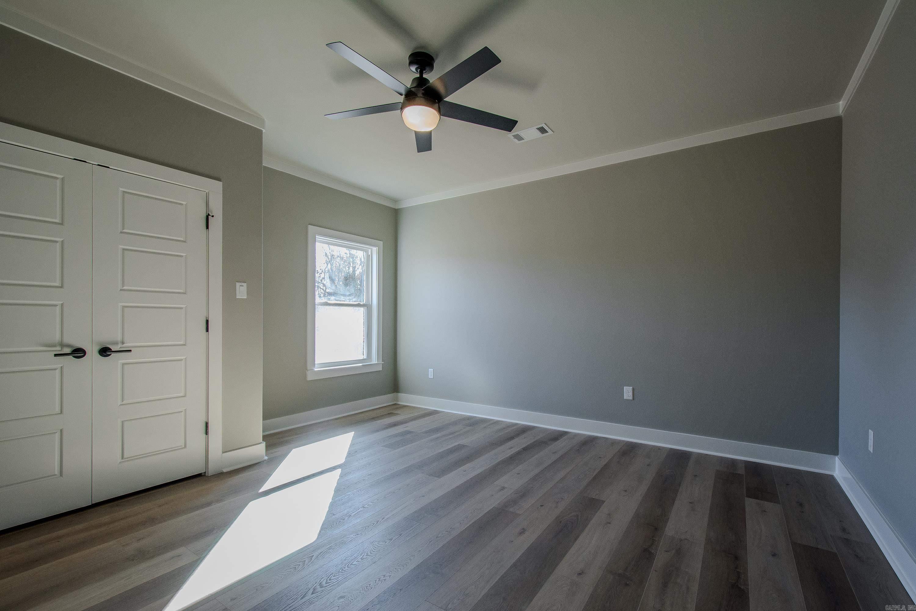 MILLERS GLENN - Residential