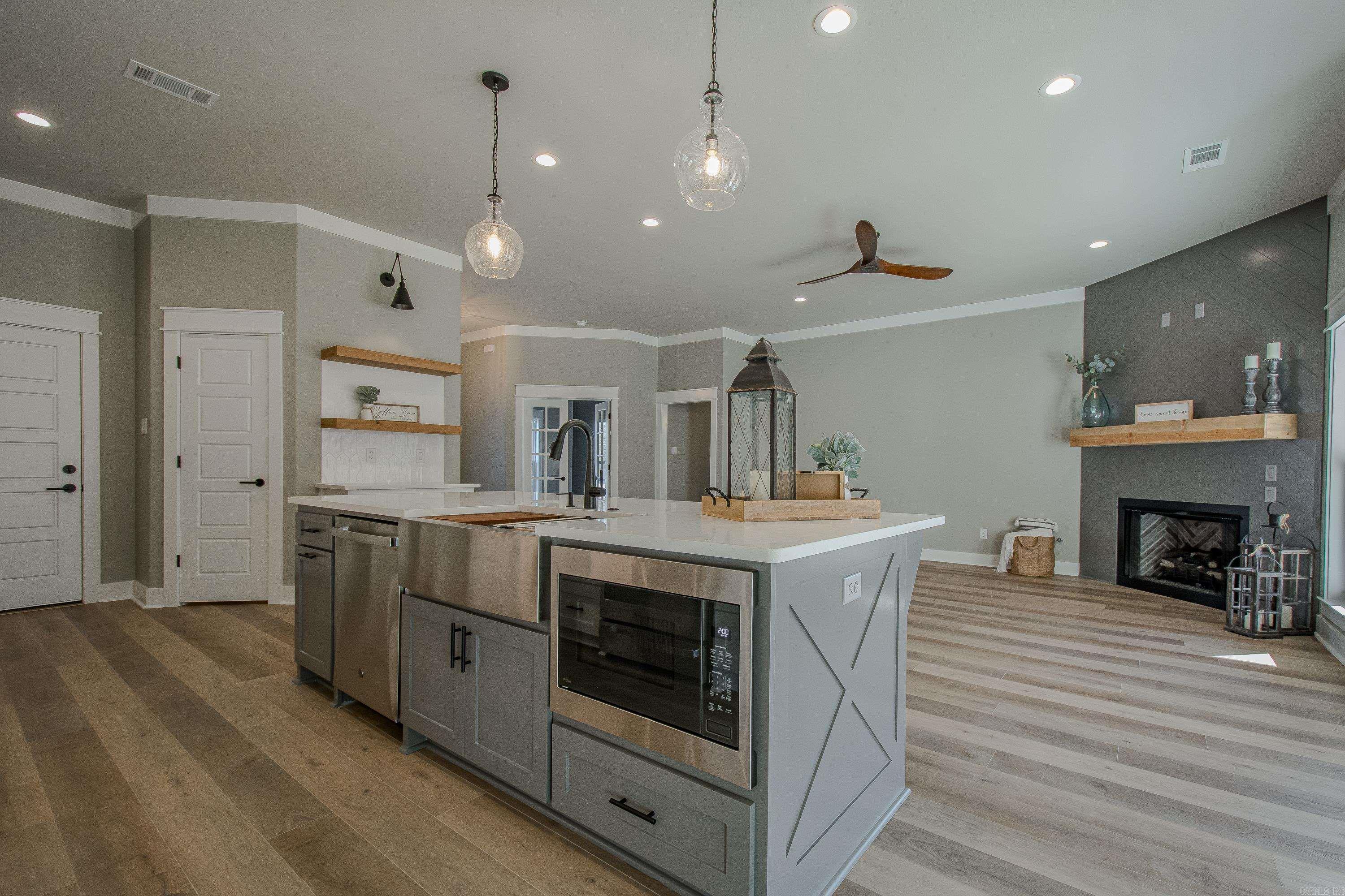 MILLERS GLENN - Residential