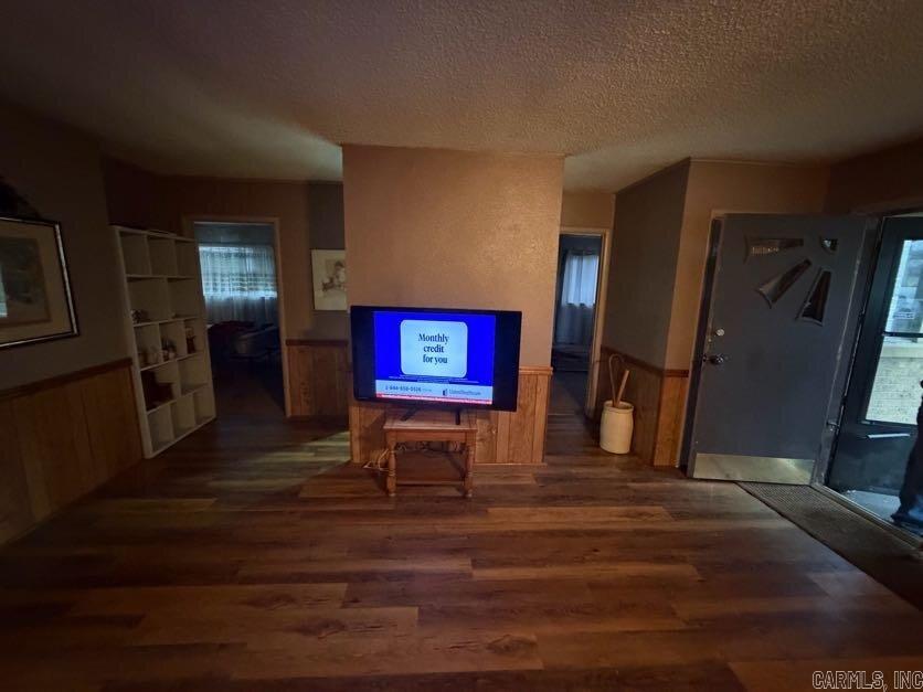 Roberts #1 - Residential