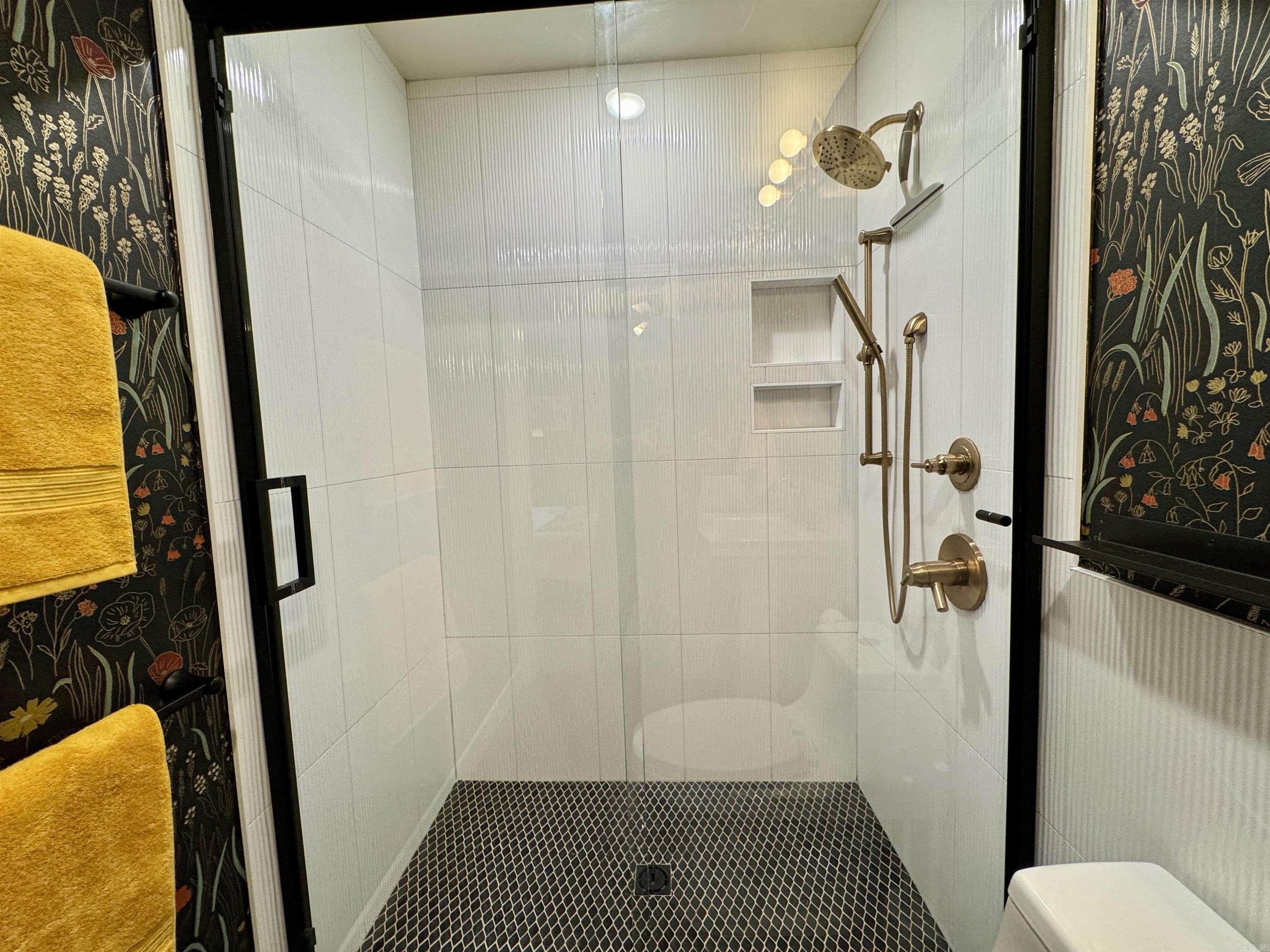 Creekwood - Residential