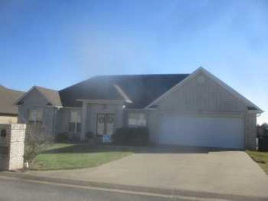 Nice home in Jonesboro
